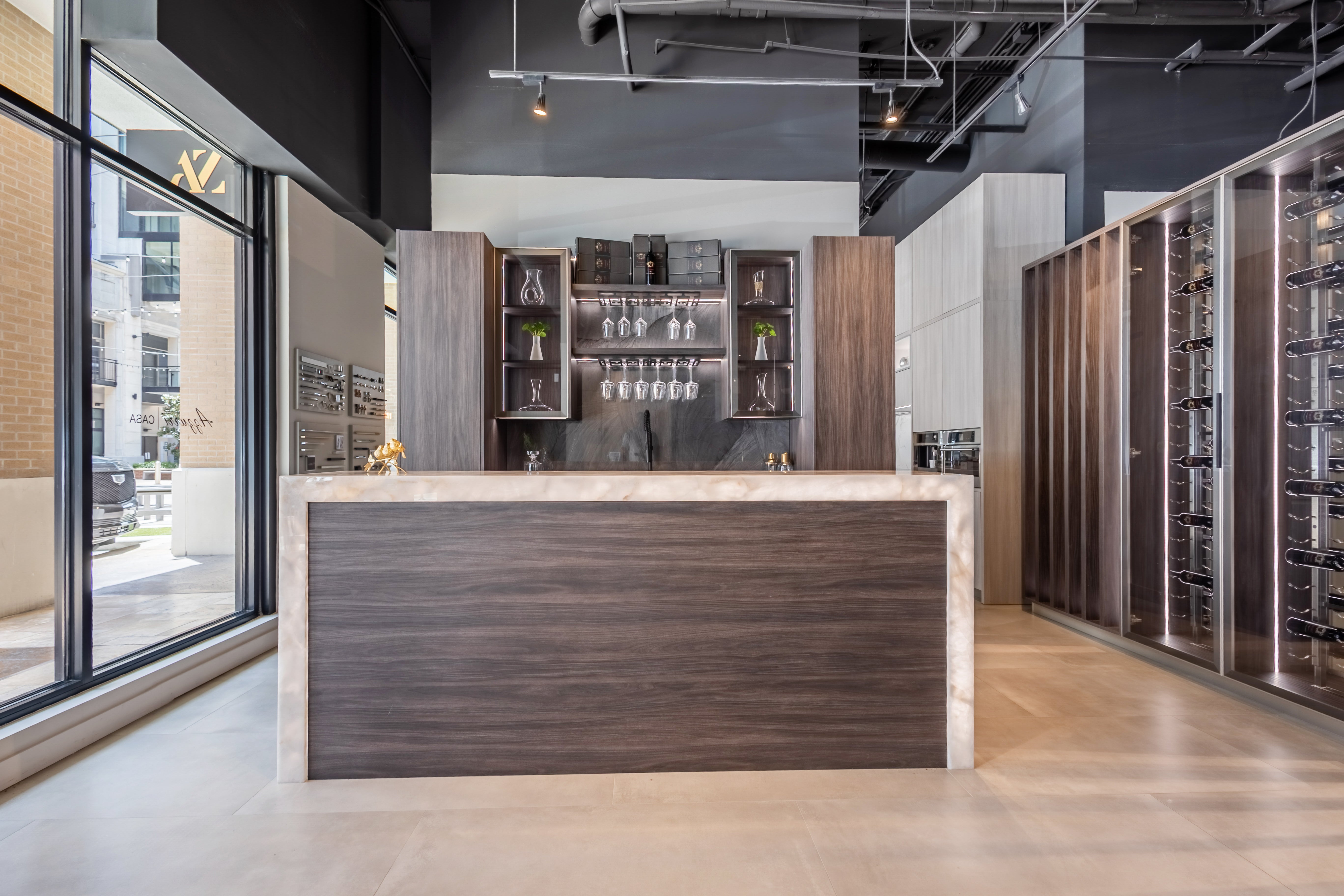 Azzurri Casa Modern Wood Paneled Wet Wine Bar with Wine Wall and Onyx Countertops