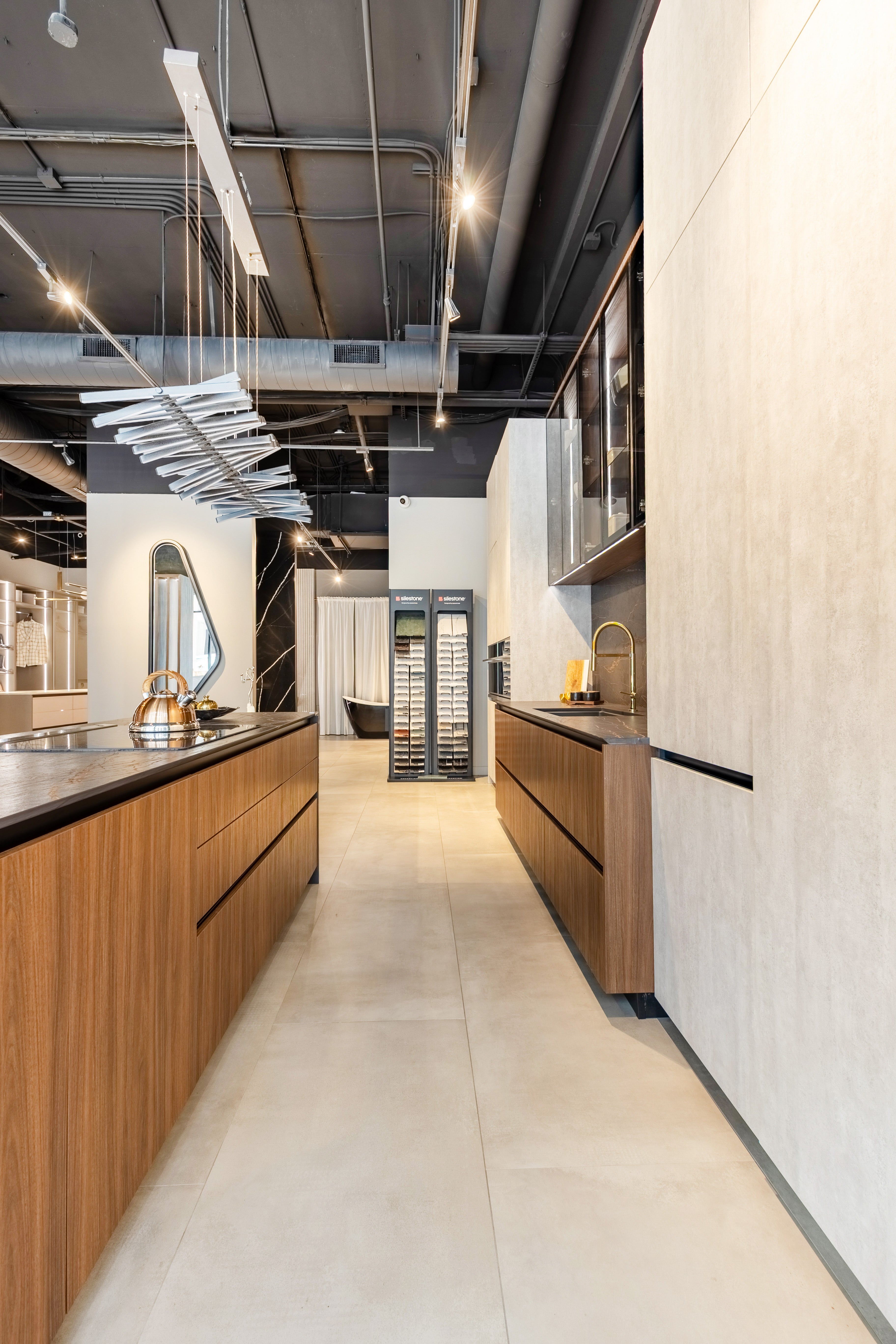 Azzurri Casa Dubai Style Modern Kitchen with Dekton Countertops and Monogram Appliances