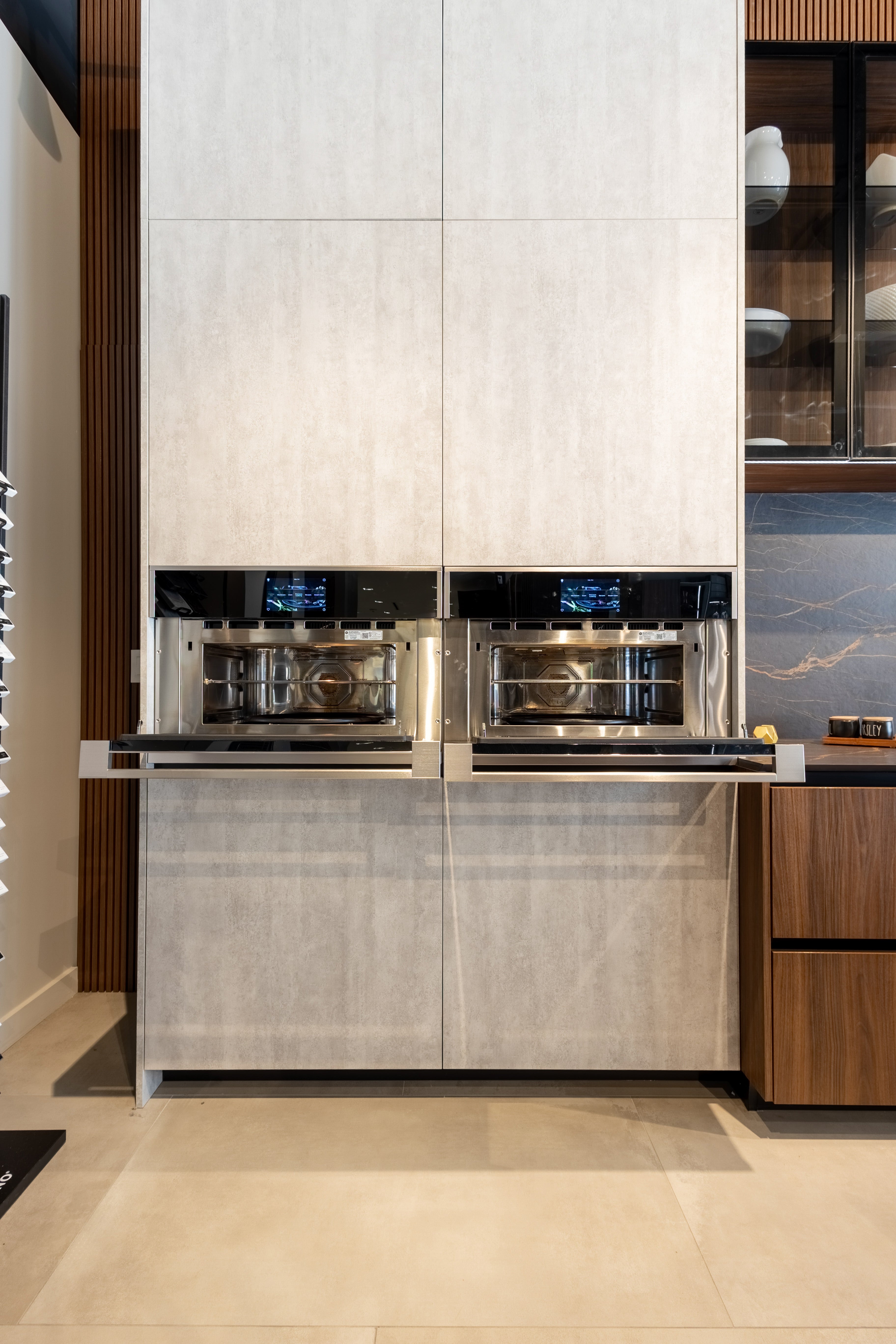 Azzurri Casa Dubai Style Modern Kitchen with Dekton Countertops and Monogram Appliances