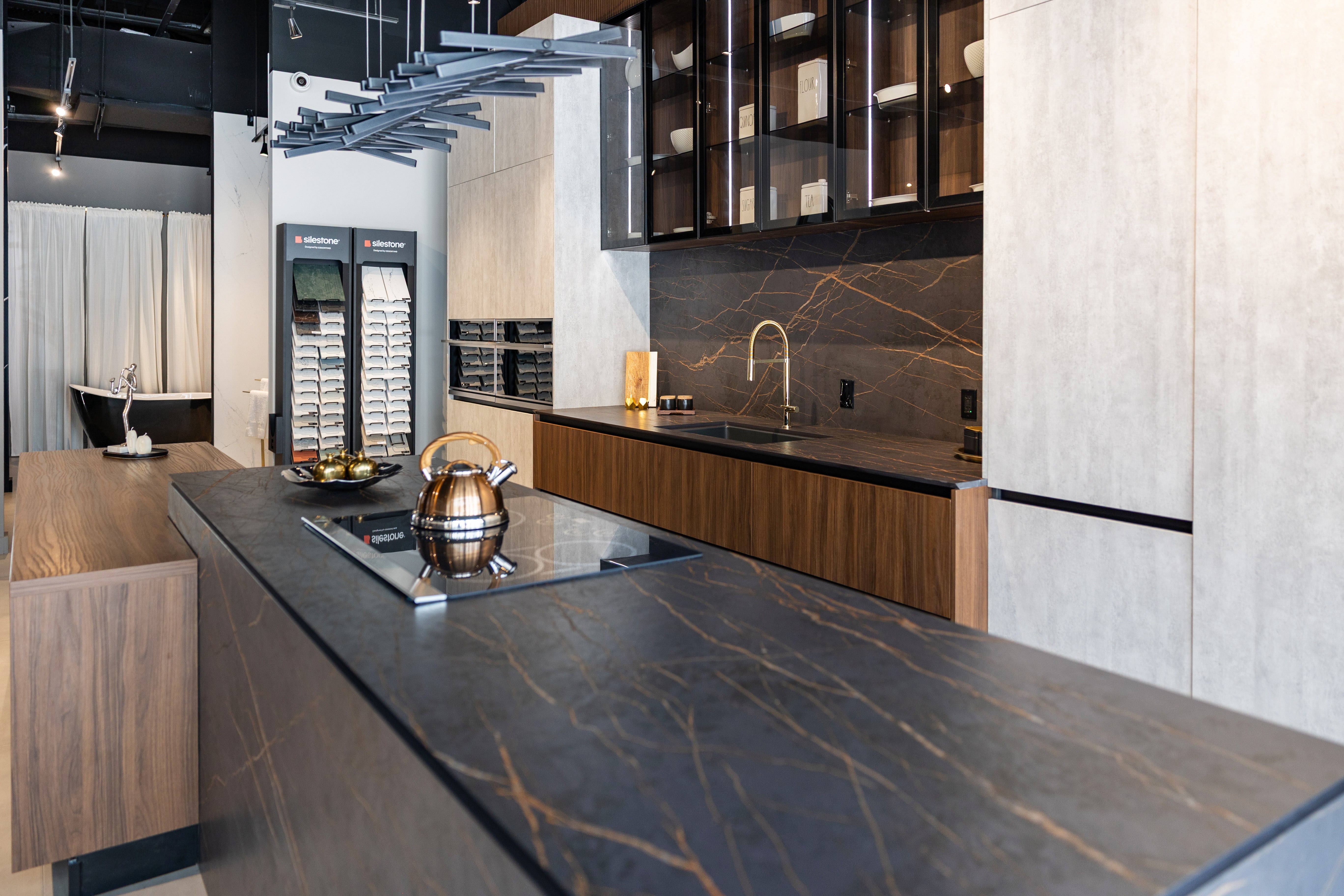 Azzurri Casa Dubai Style Modern Kitchen with Dekton Countertops and Monogram Appliances
