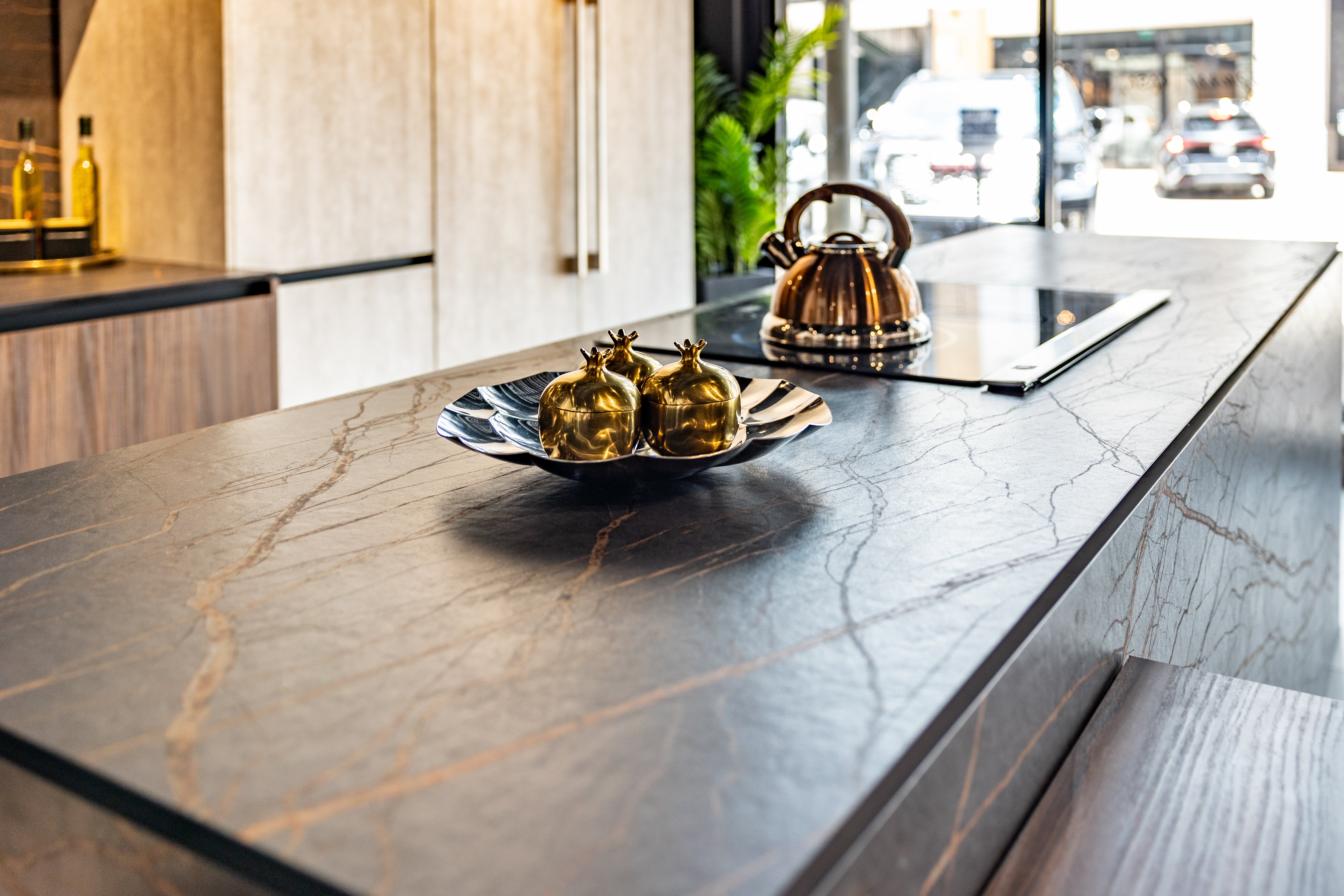 Azzurri Casa Dubai Style Modern Kitchen with Dekton Countertops and Monogram Appliances