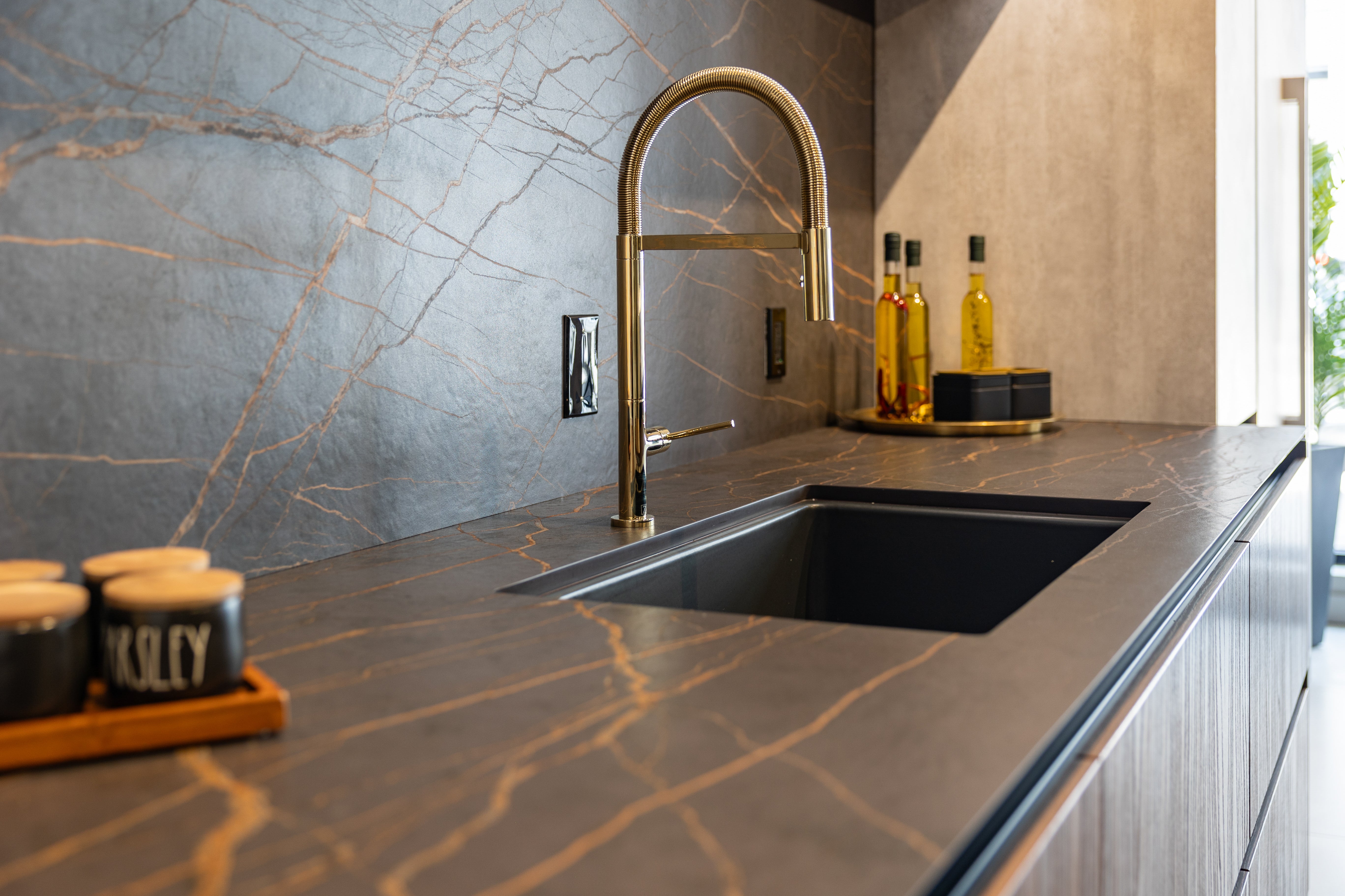 Azzurri Casa Dubai Style Modern Kitchen with Dekton Countertops and Monogram Appliances