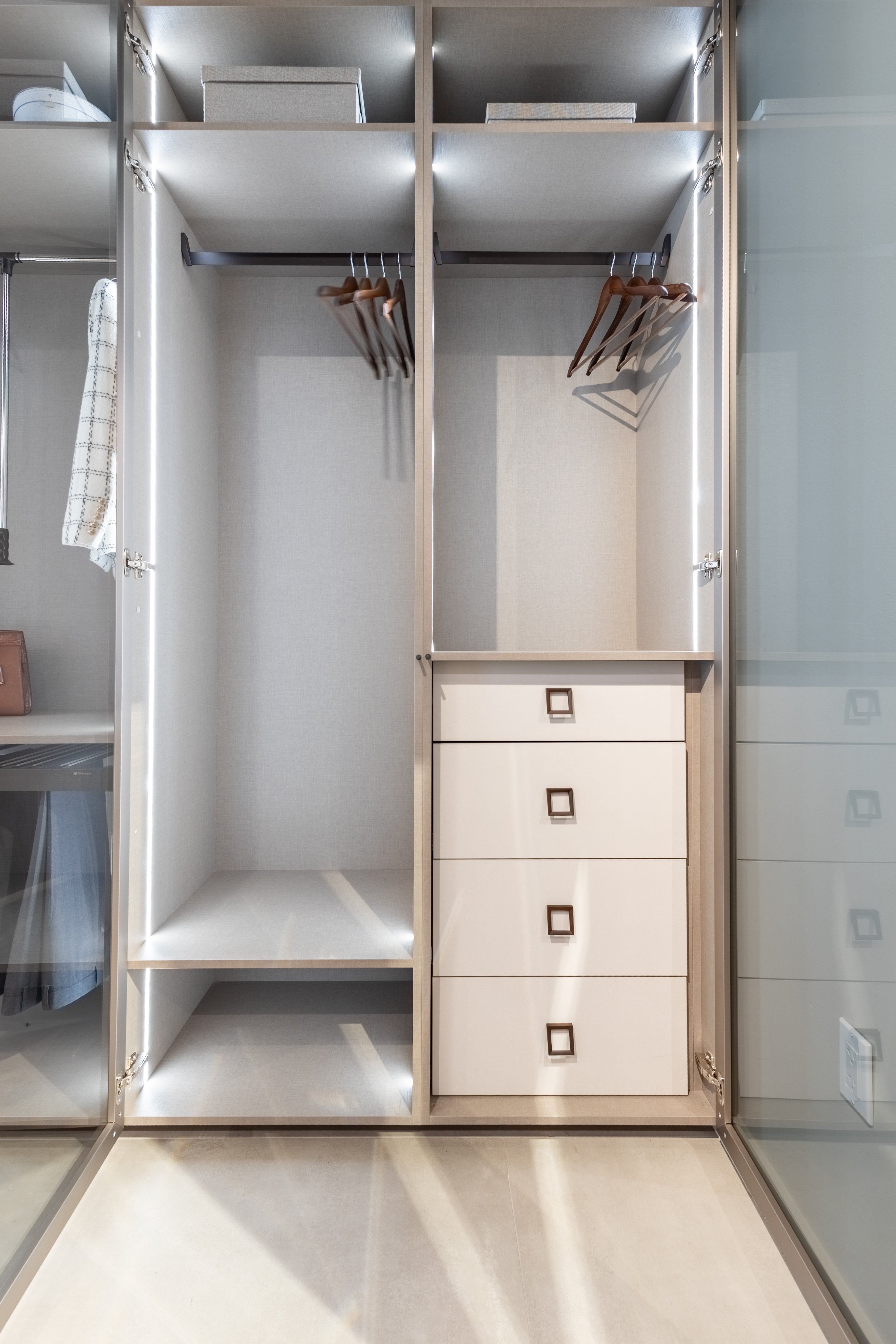 Azzurri Casa Modern Complete Closet System with Island
