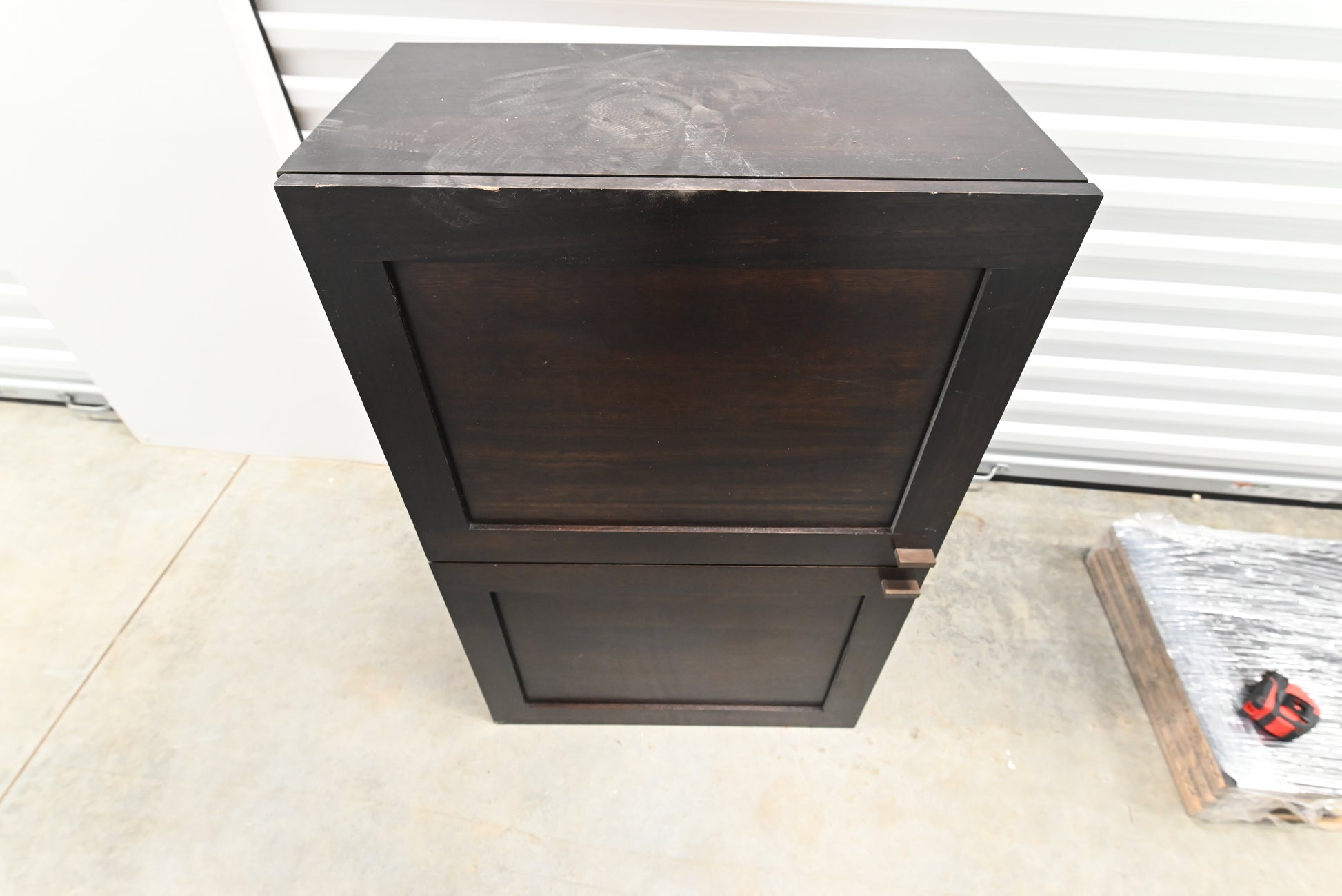 Traditional Dark Wooden Brown Kitchen with Island, Marble Countertops & Luxury Appliances