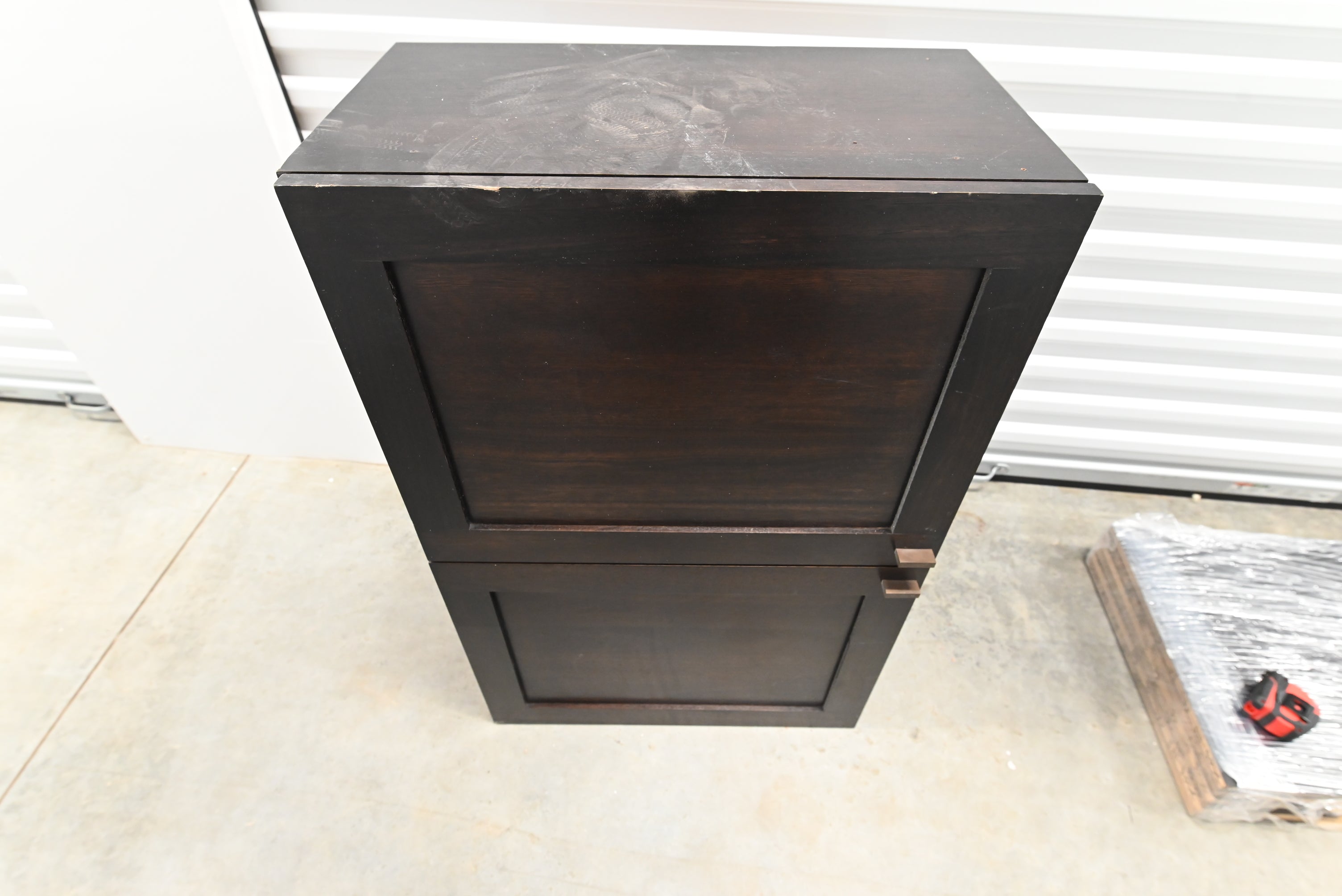 Traditional Dark Wooden Brown Kitchen with Island, Marble Countertops & Luxury Appliances