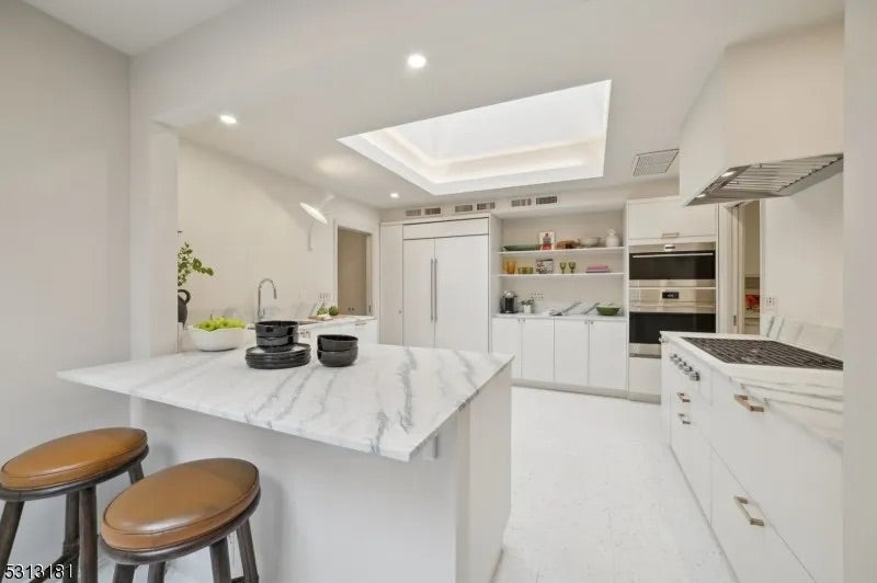 Reform Modern White Partial Kitchen Cabinets with Marble Countertop, Sink and Faucet