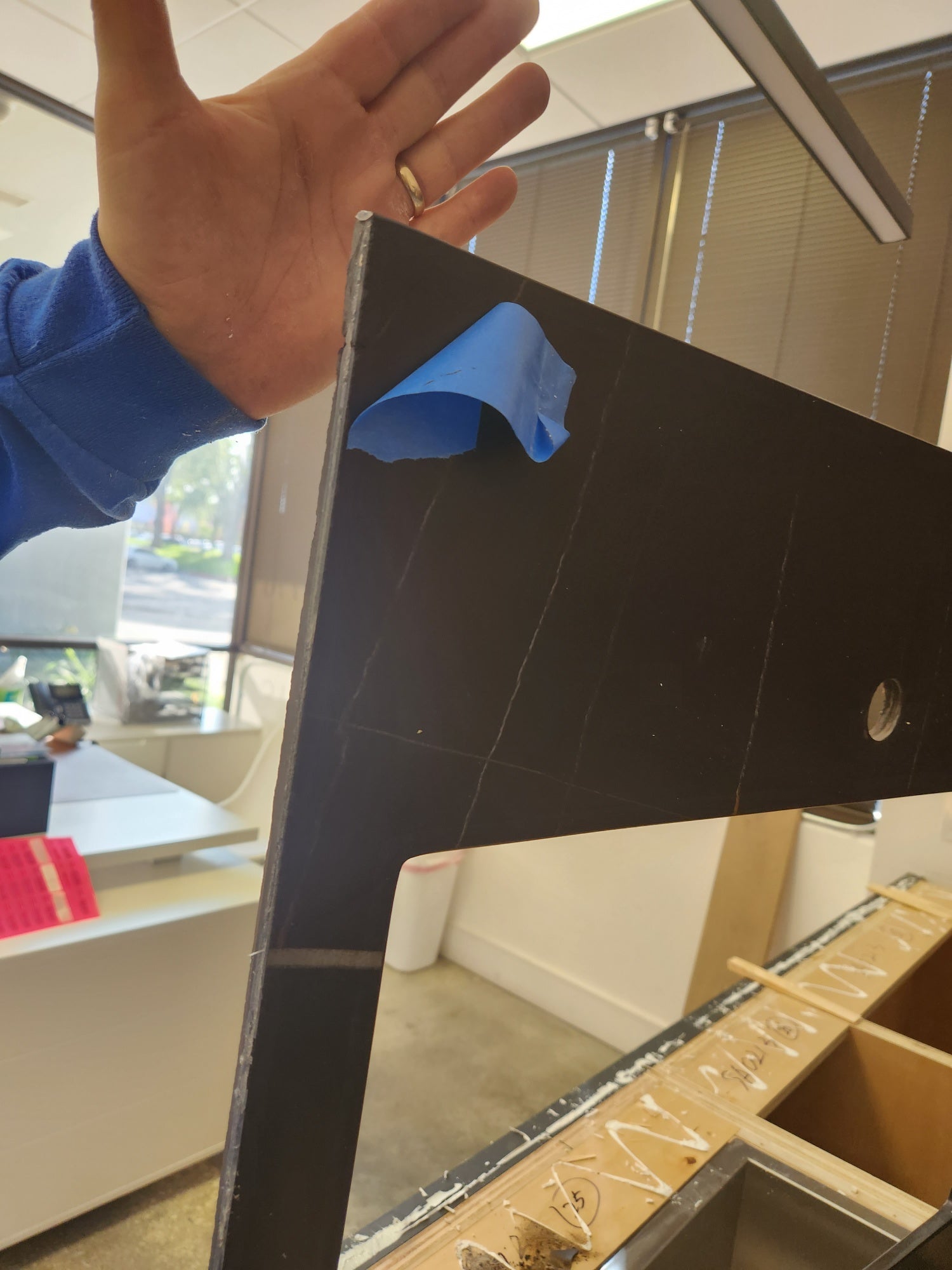 Lusso Eco-Friendly Natural Wood Modern Showroom Display Kitchen