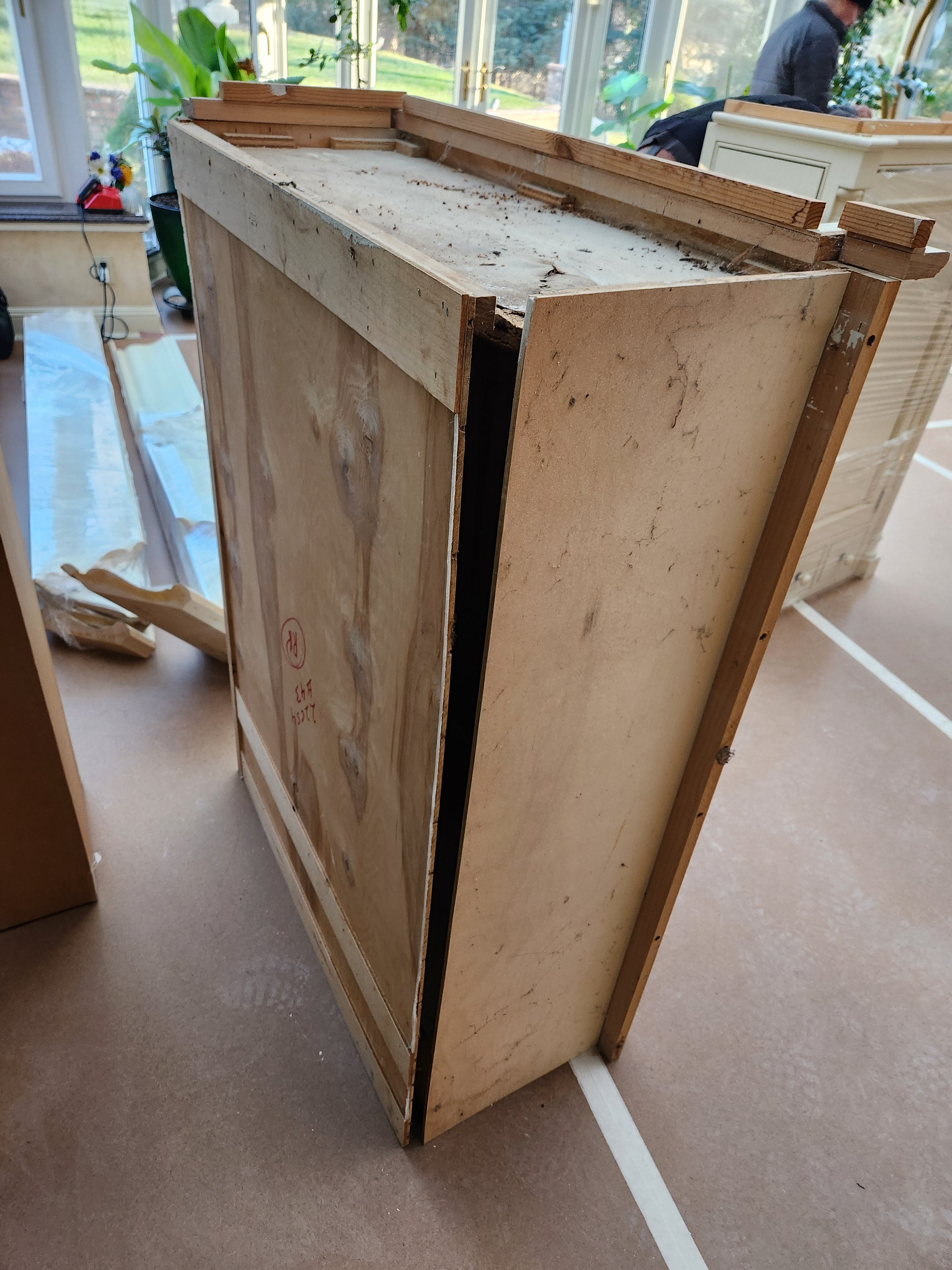 Form LTD Traditional Cream Kitchen with Island, Granite Countertops & Appliances