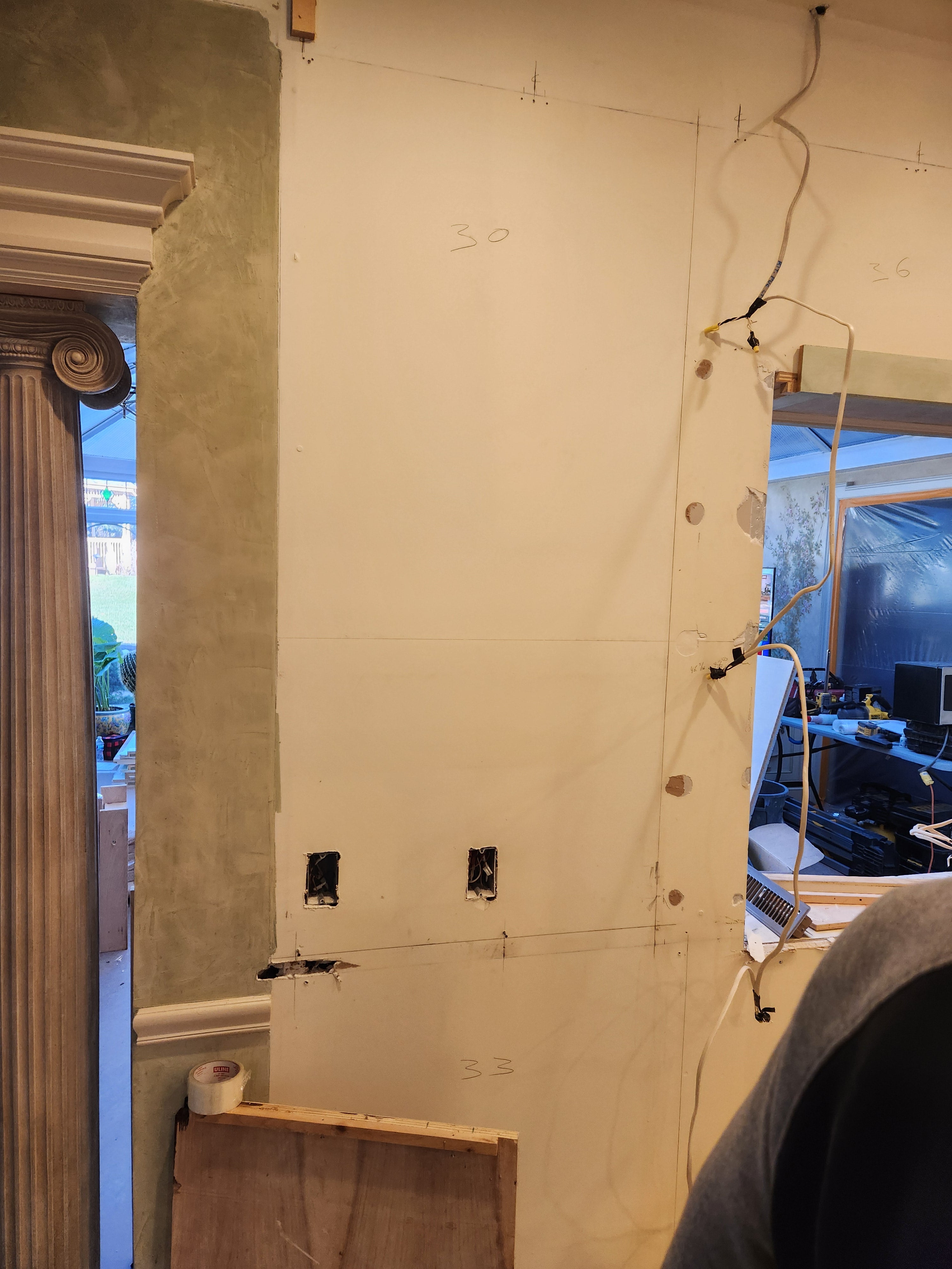 Form LTD Traditional Cream Kitchen with Island, Granite Countertops & Appliances