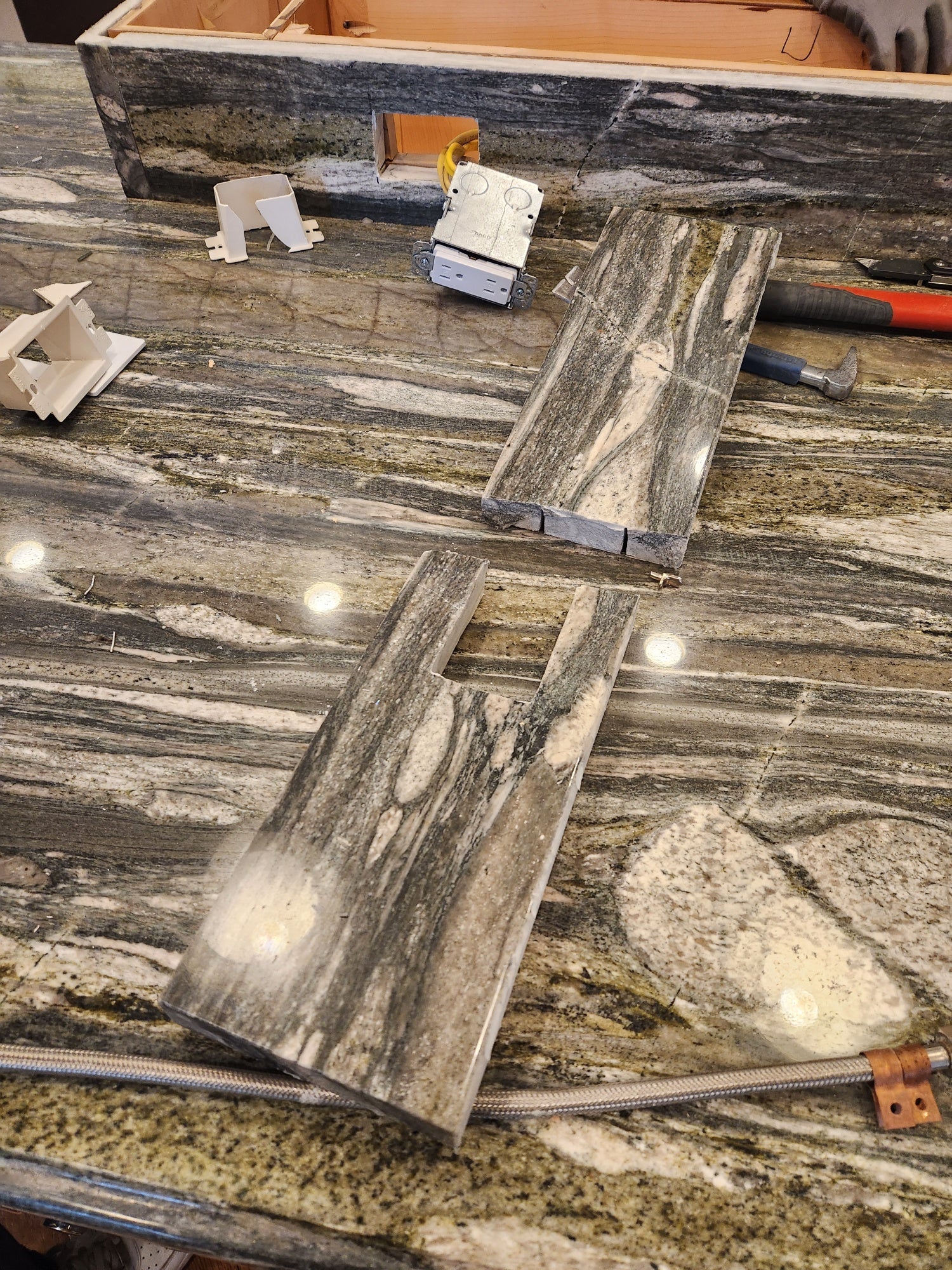 Kountry Kraft Traditional White Kitchen with Island, Granite Countertops & Appliances