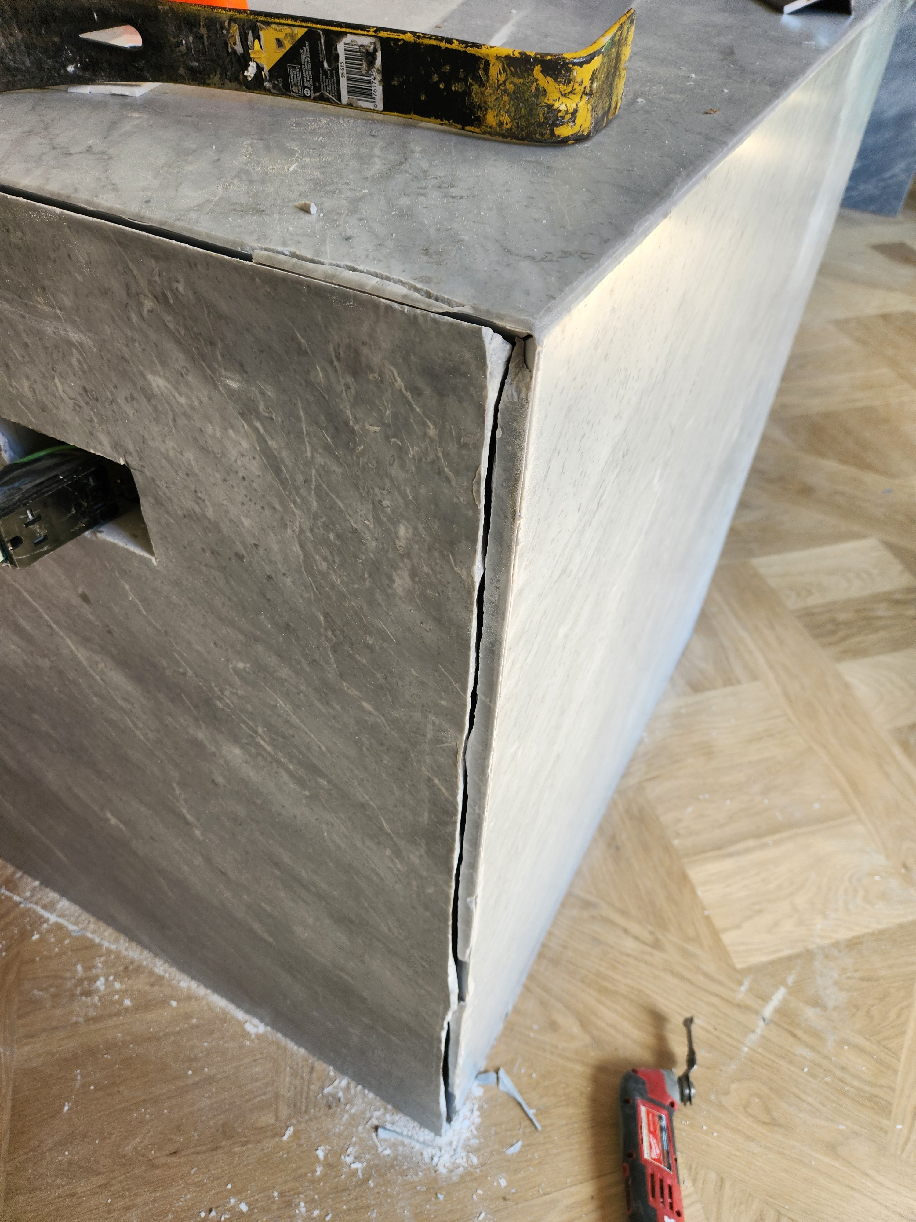 Molteni & C Dada Modern White Oak Kitchen with Marble Countertops & Gaggenau Appliances