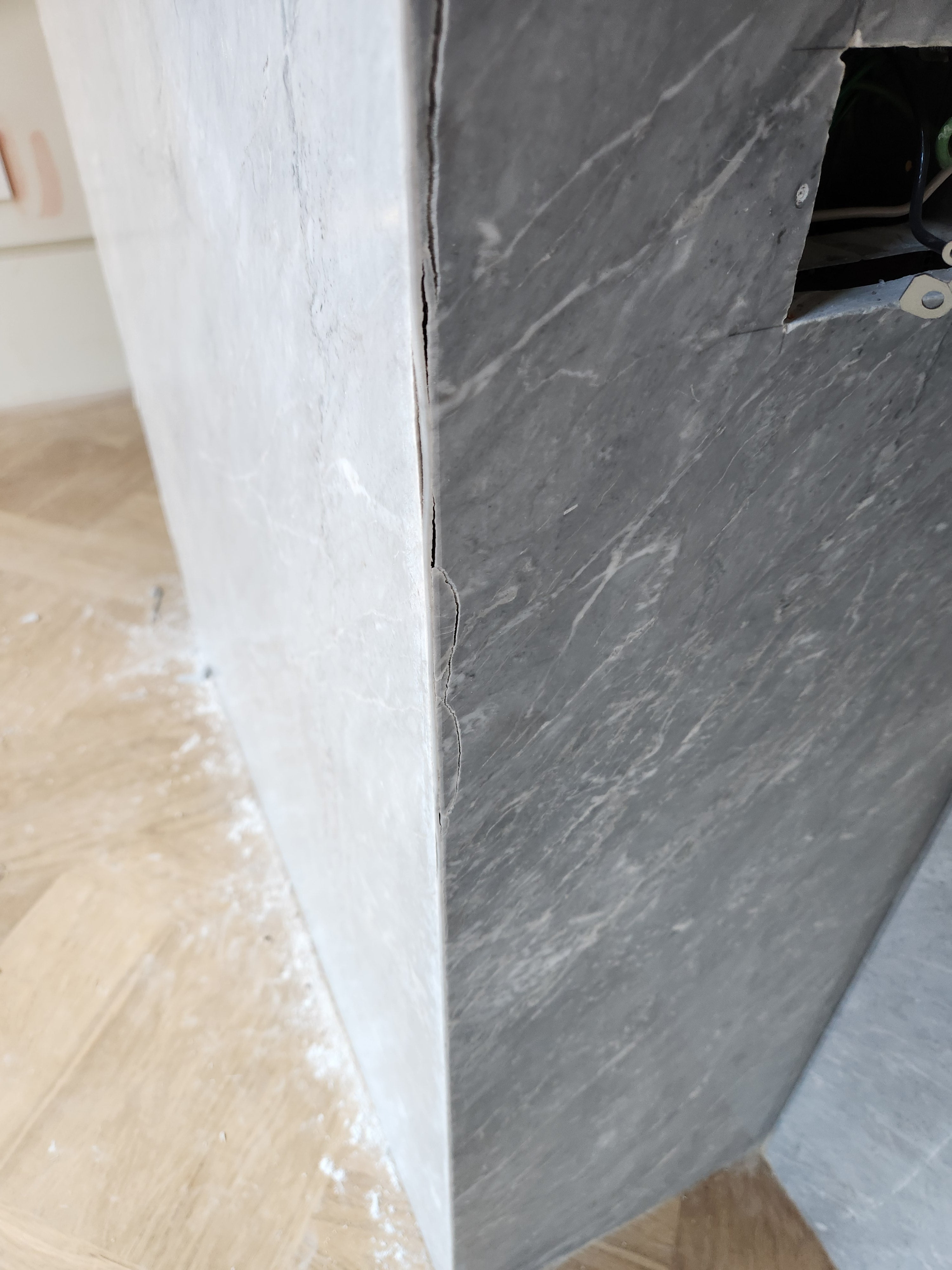 Molteni & C Dada Modern White Oak Kitchen with Marble Countertops & Gaggenau Appliances