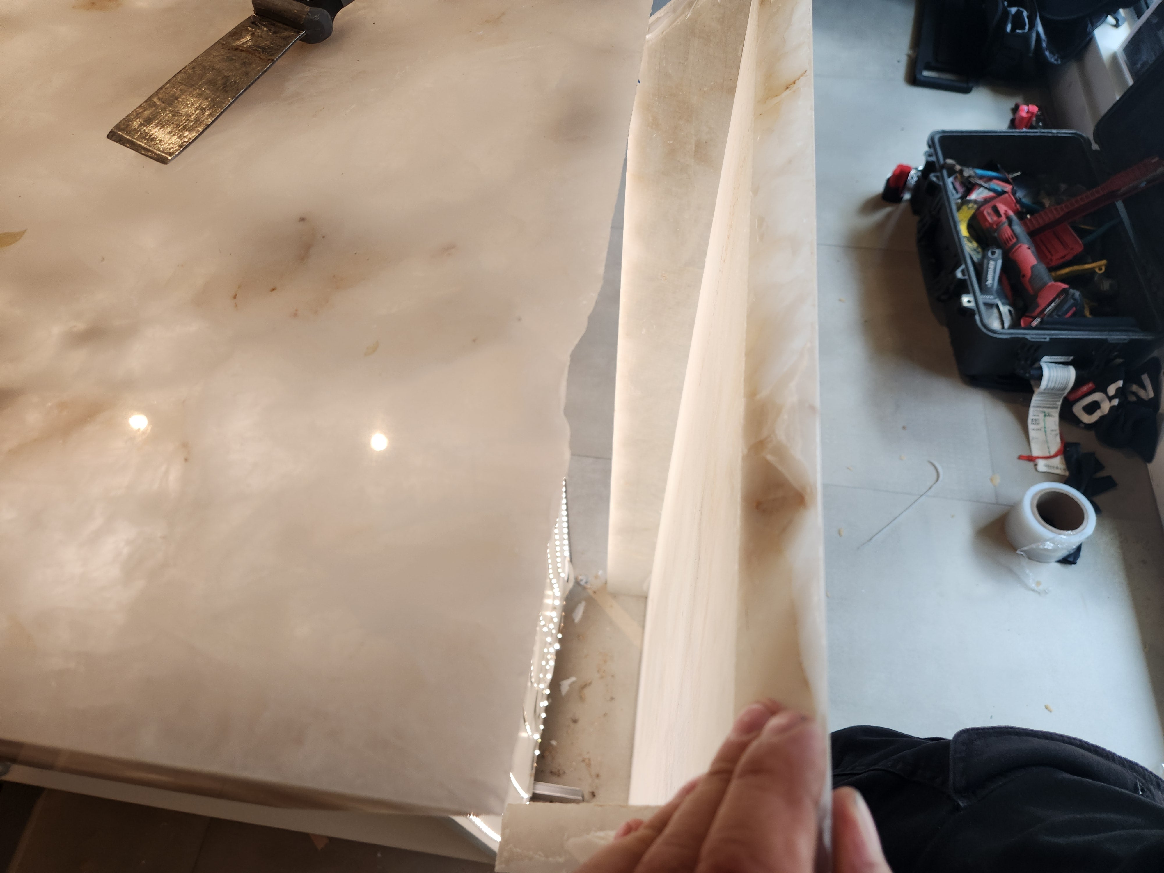 Azzurri Casa Modern Wood Paneled Wet Wine Bar with Wine Wall and Onyx Countertops