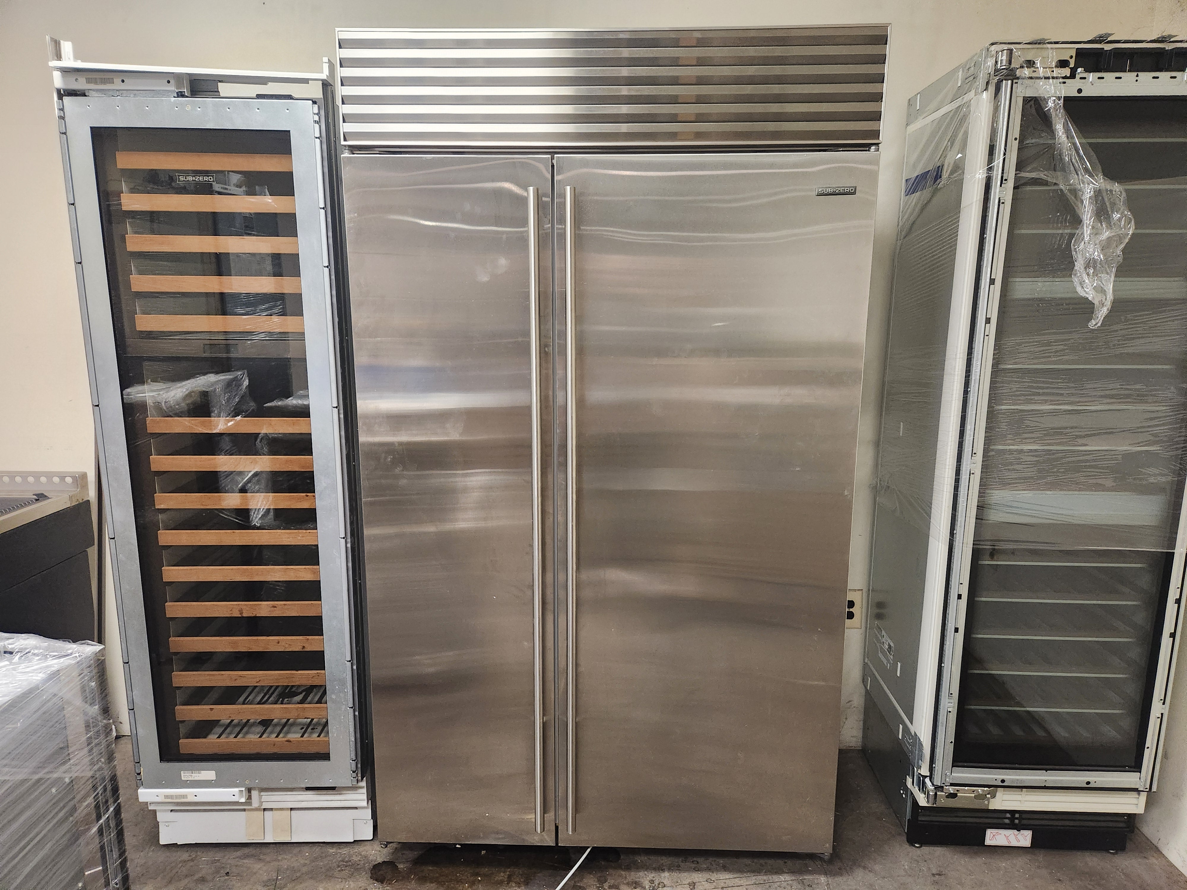 Sub-Zero BI-48S/S/TH 48" Stainless Steel Side by Side Refrigerator
