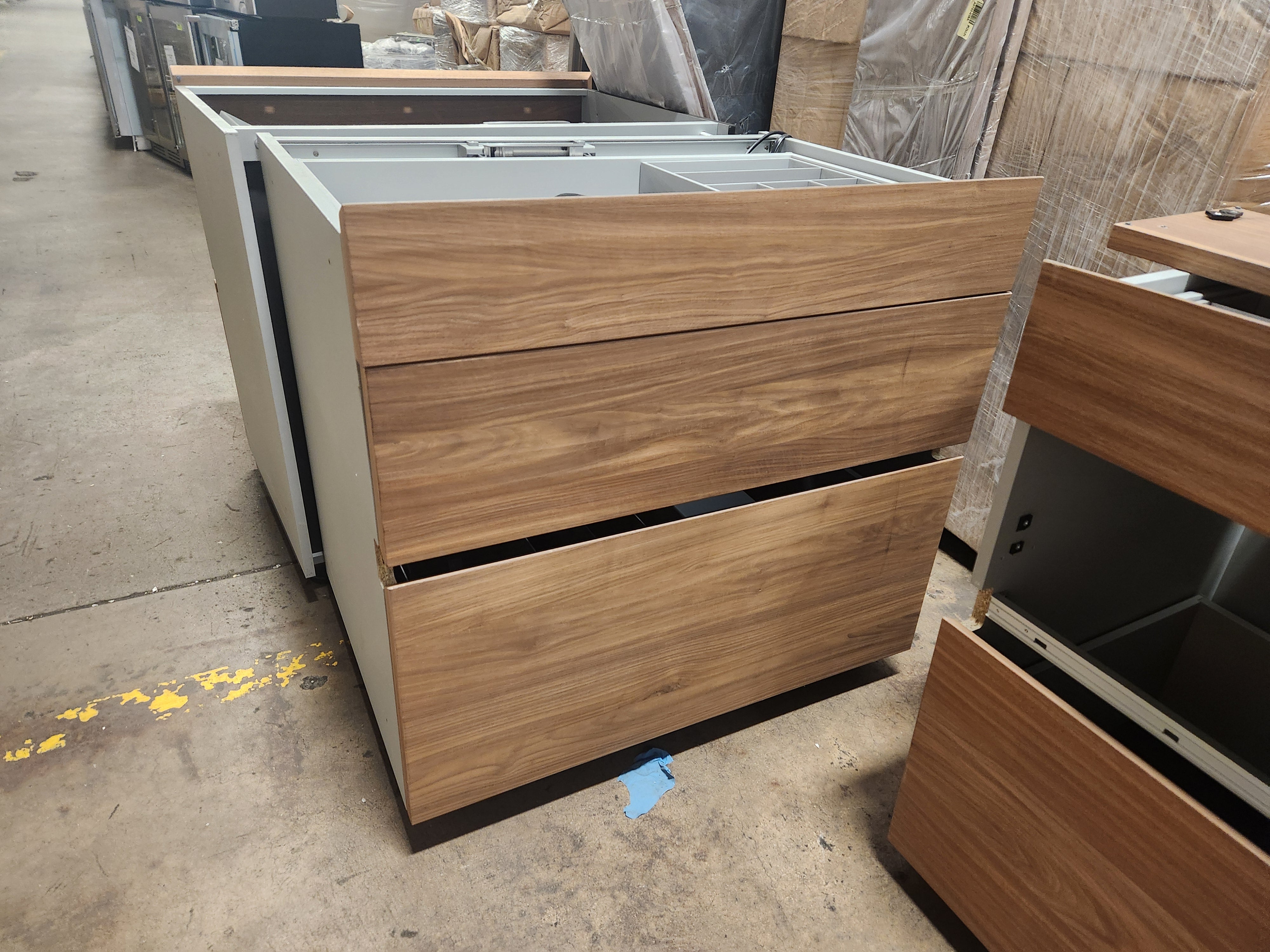 Poliform Phoenix Multi-Tone Modern Kitchen with Artex Island, Stone Countertops and Miele Appliances