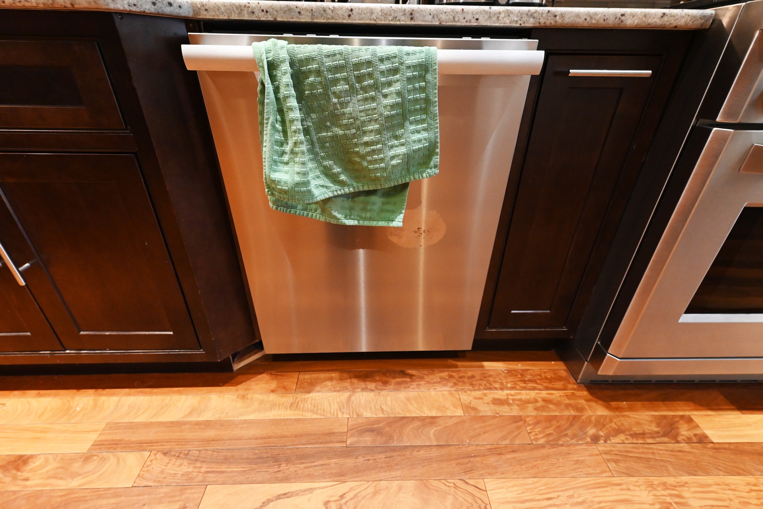 Custom Dignified Chestnut Transitional Pre-Owned Kitchen