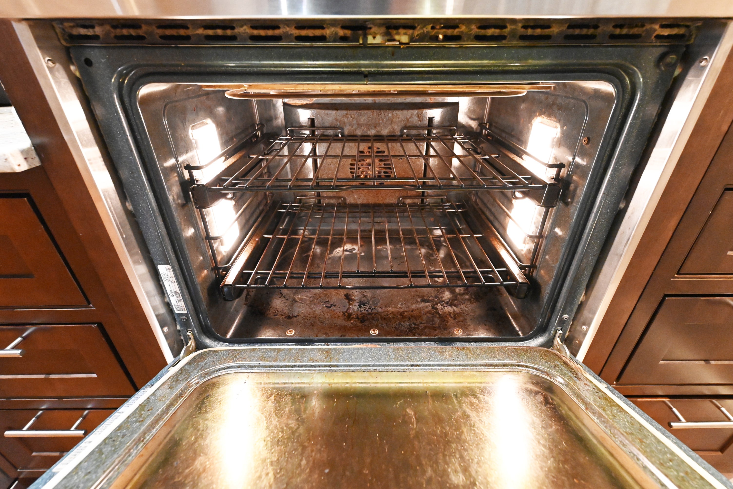 Custom Dignified Chestnut Transitional Pre-Owned Kitchen