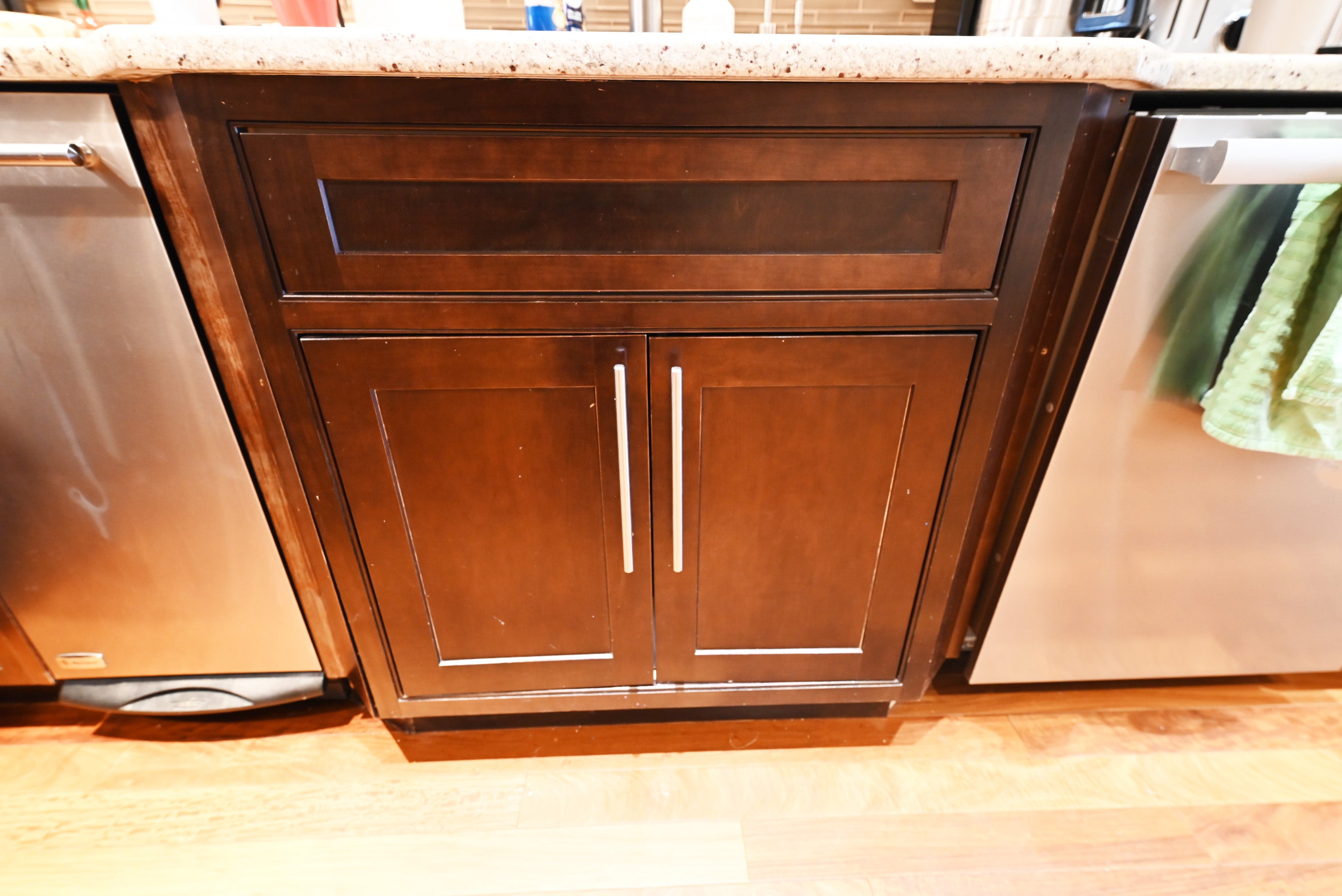 Custom Dignified Chestnut Transitional Pre-Owned Kitchen