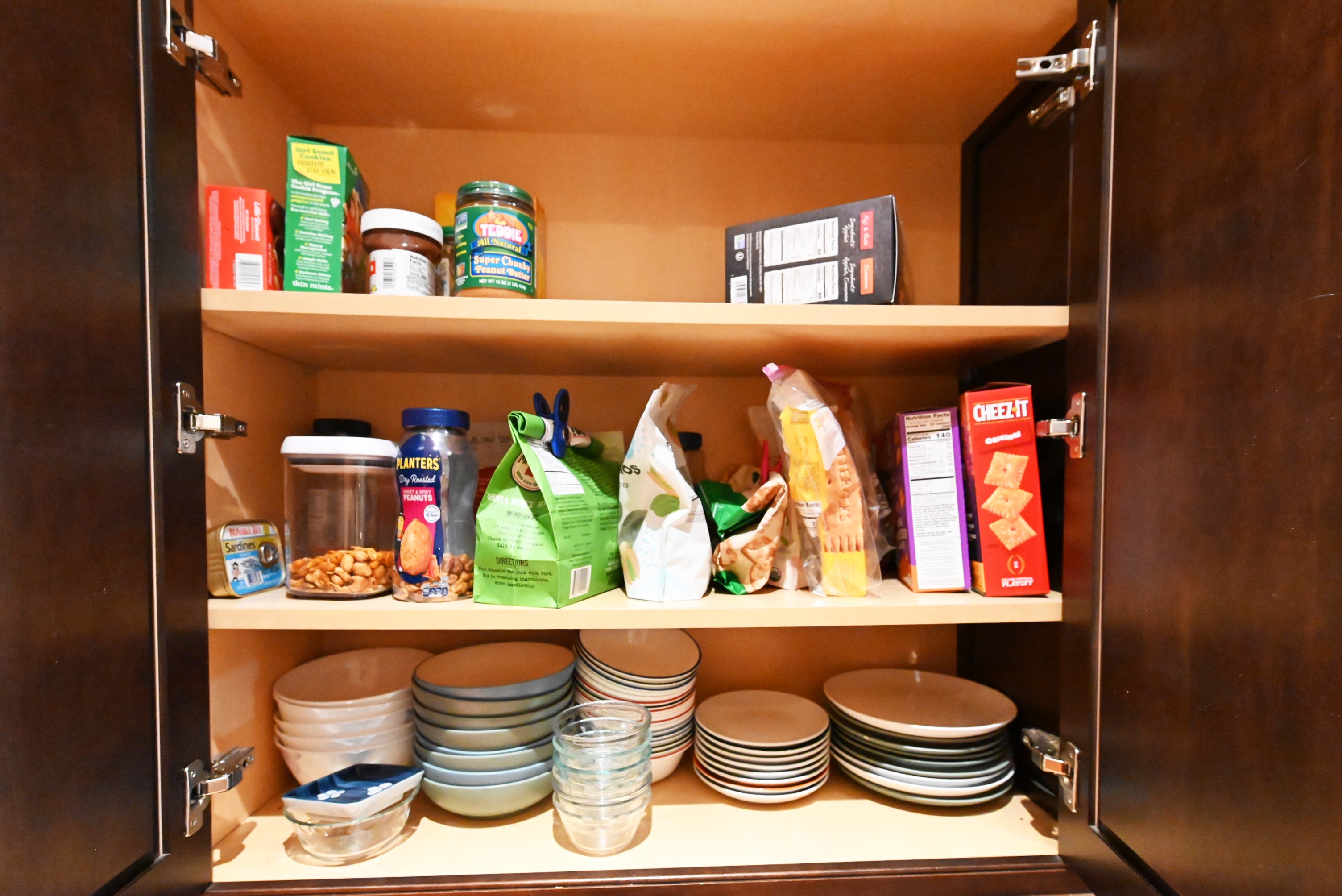 Custom Dignified Chestnut Transitional Pre-Owned Kitchen