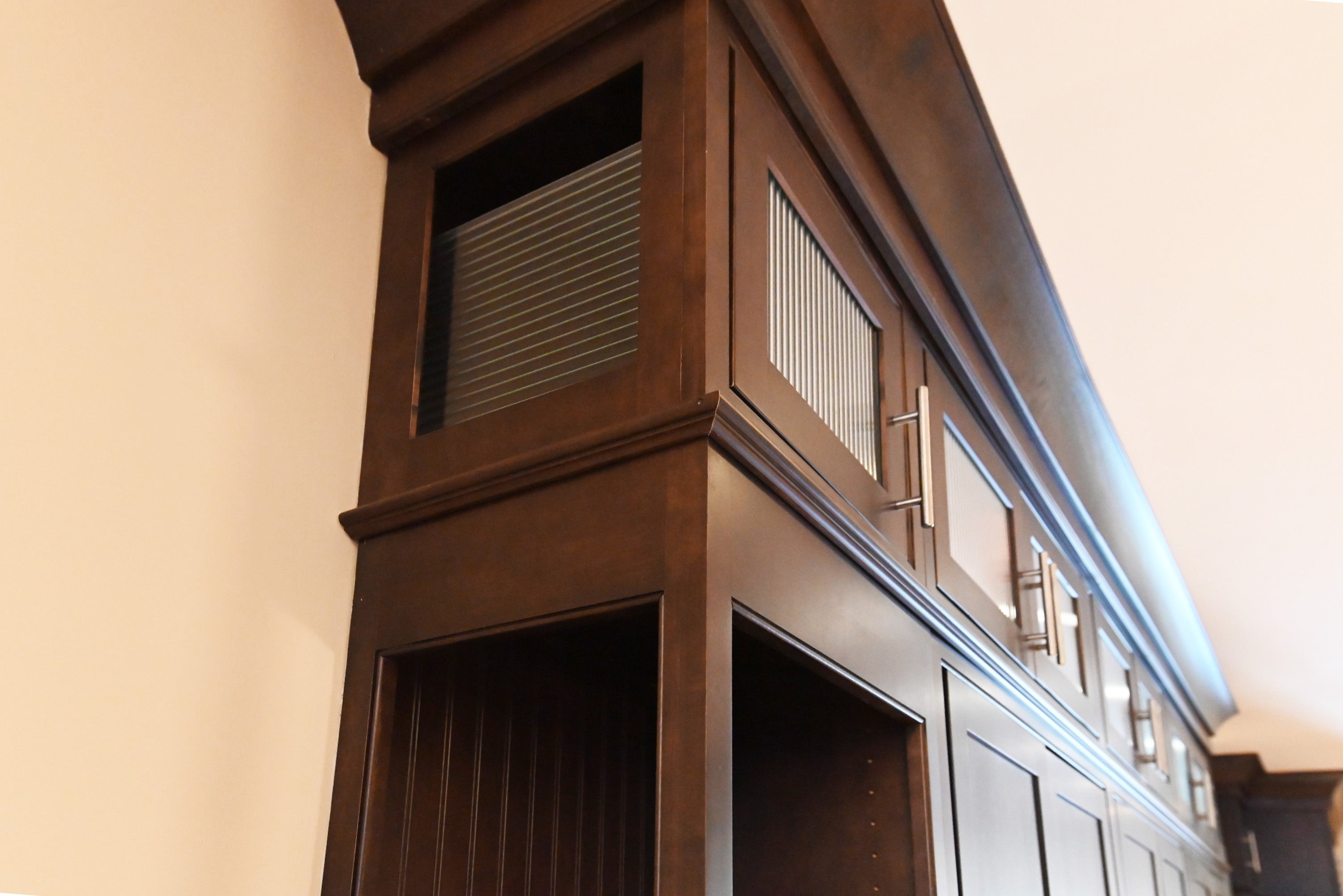 Custom Dignified Chestnut Transitional Pre-Owned Kitchen