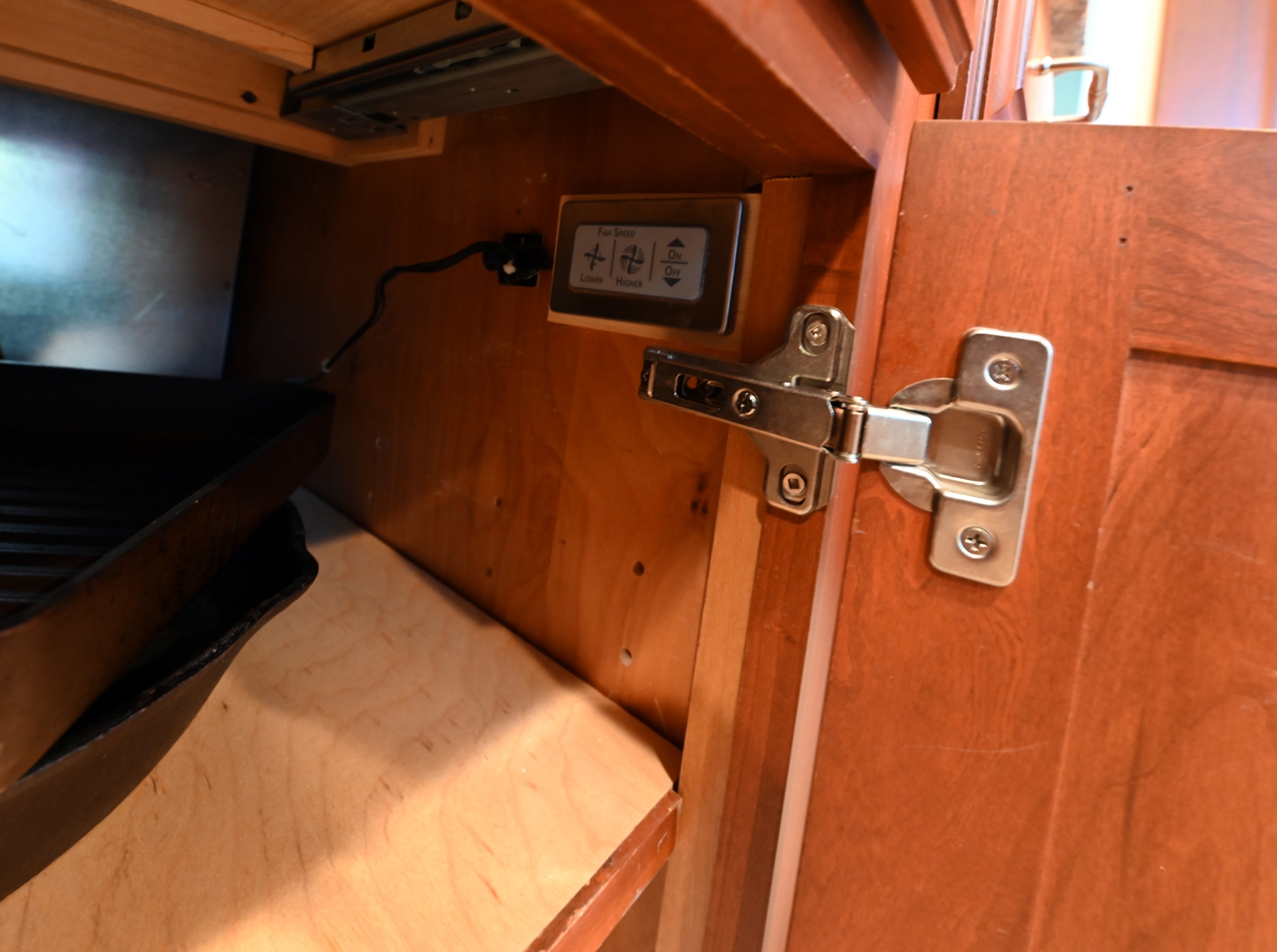 Ackley Cabinet Timeless Cherry & Stainless Traditional Pre-Owned Kitchen