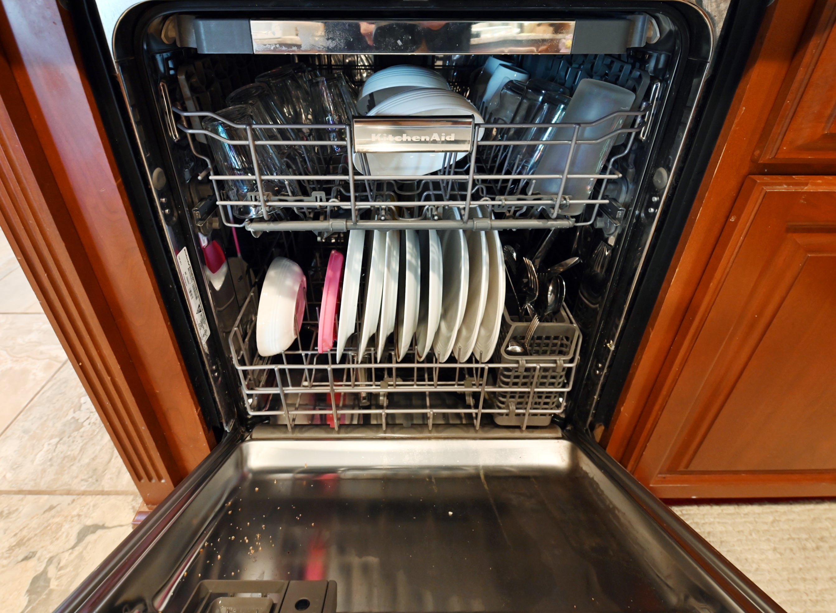 Ackley Cabinet Timeless Cherry & Stainless Traditional Pre-Owned Kitchen