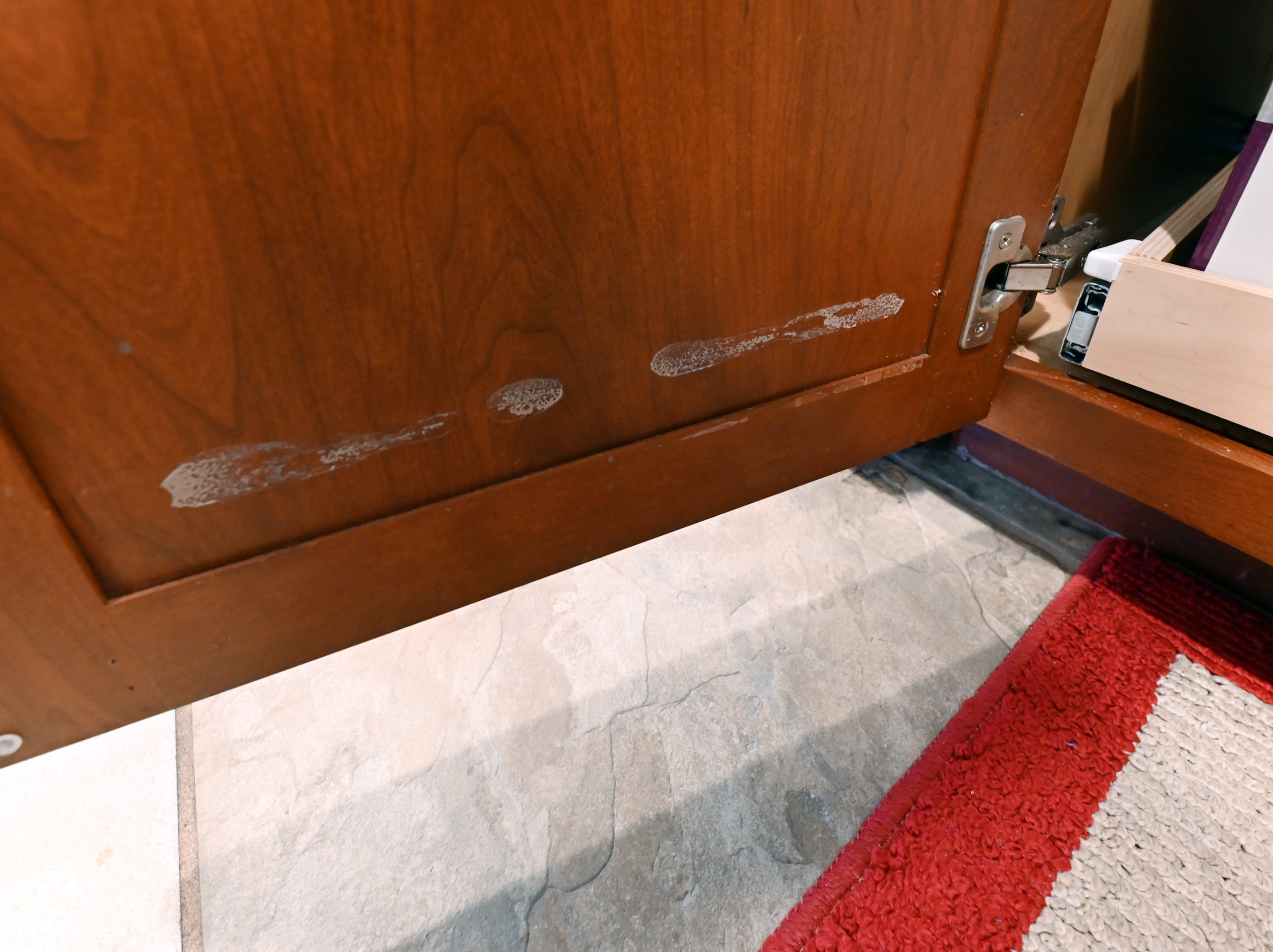 Ackley Cabinet Timeless Cherry & Stainless Traditional Pre-Owned Kitchen