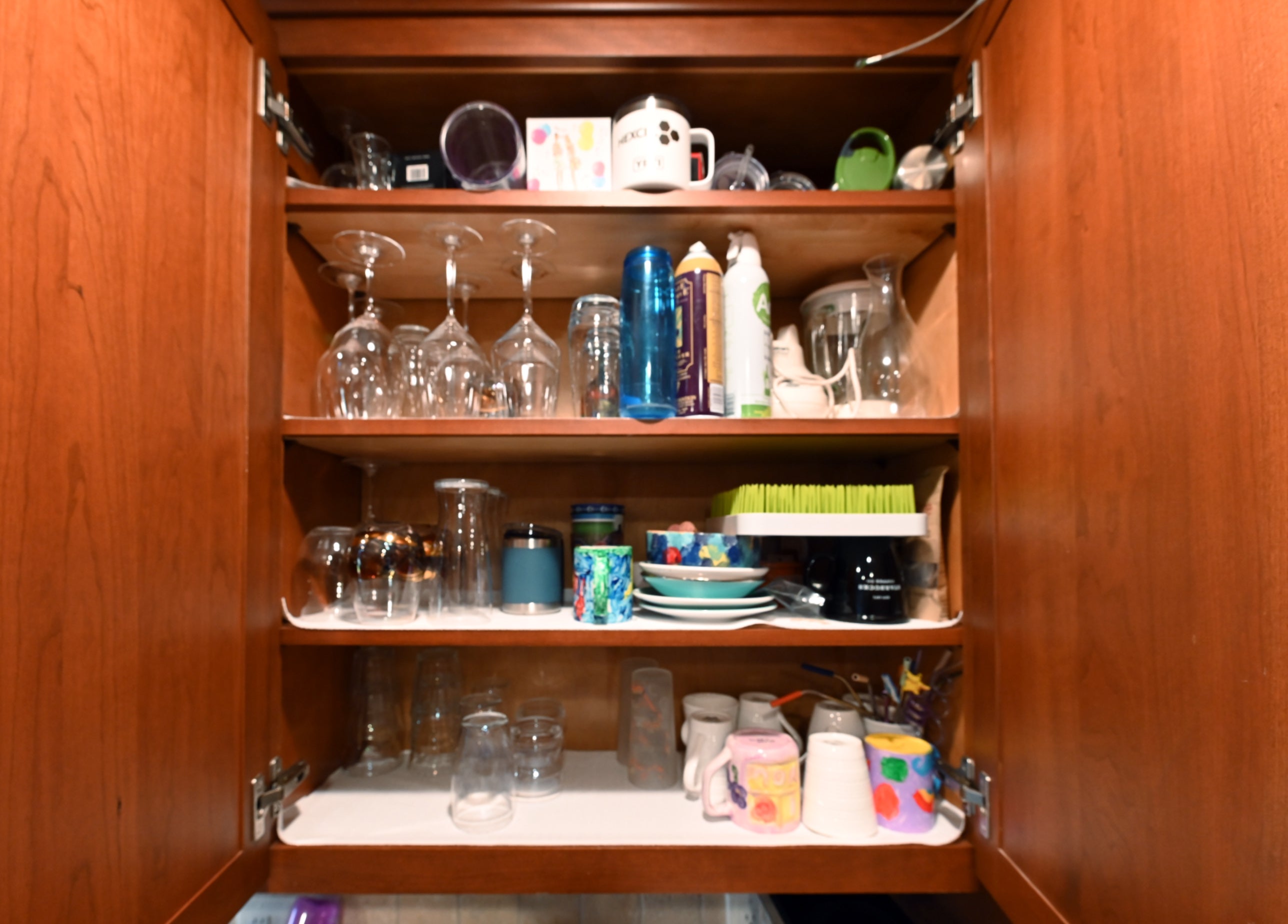 Ackley Cabinet Timeless Cherry & Stainless Traditional Pre-Owned Kitchen