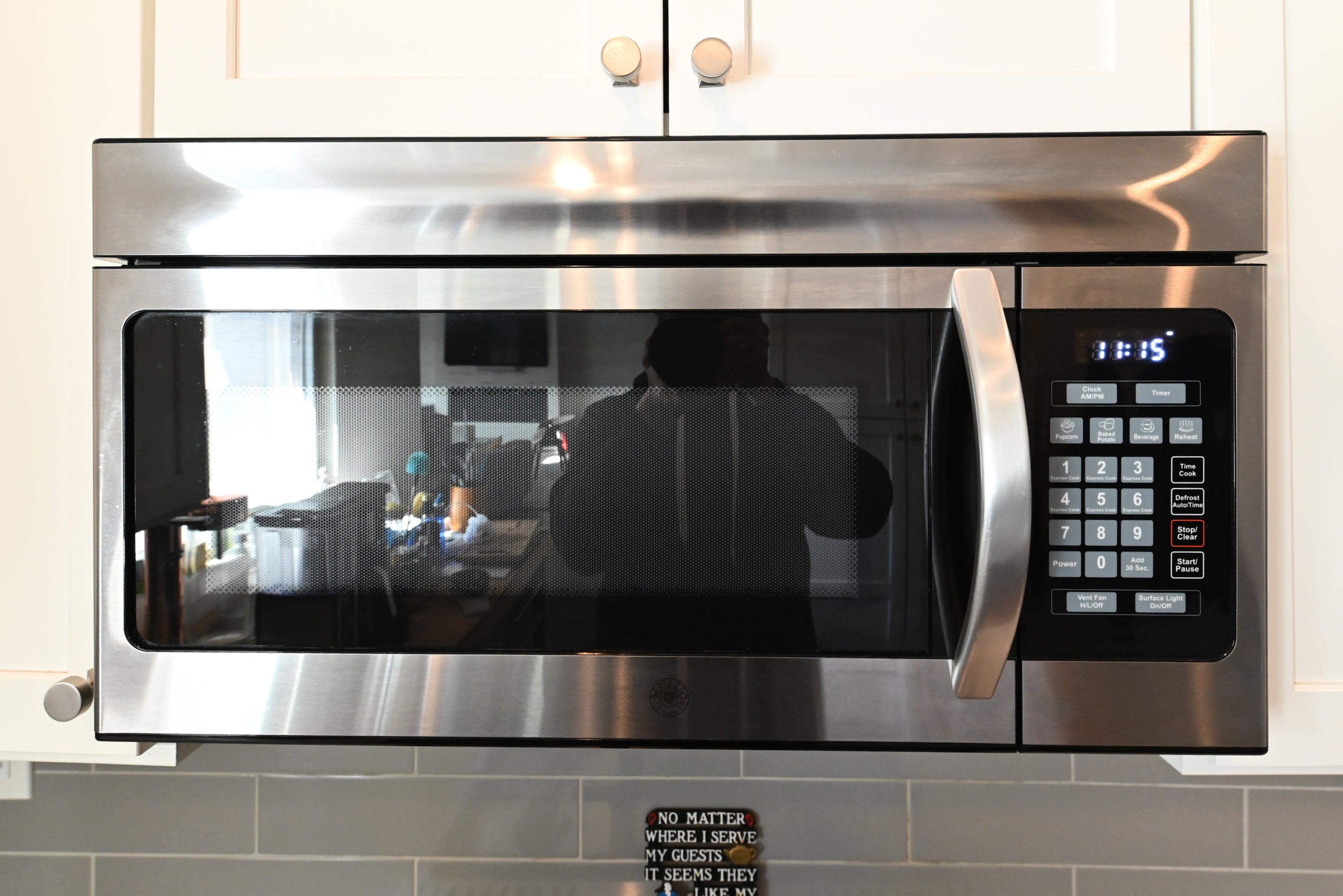 Contemporary European Style White Transitional Pre-Owned Kitchen