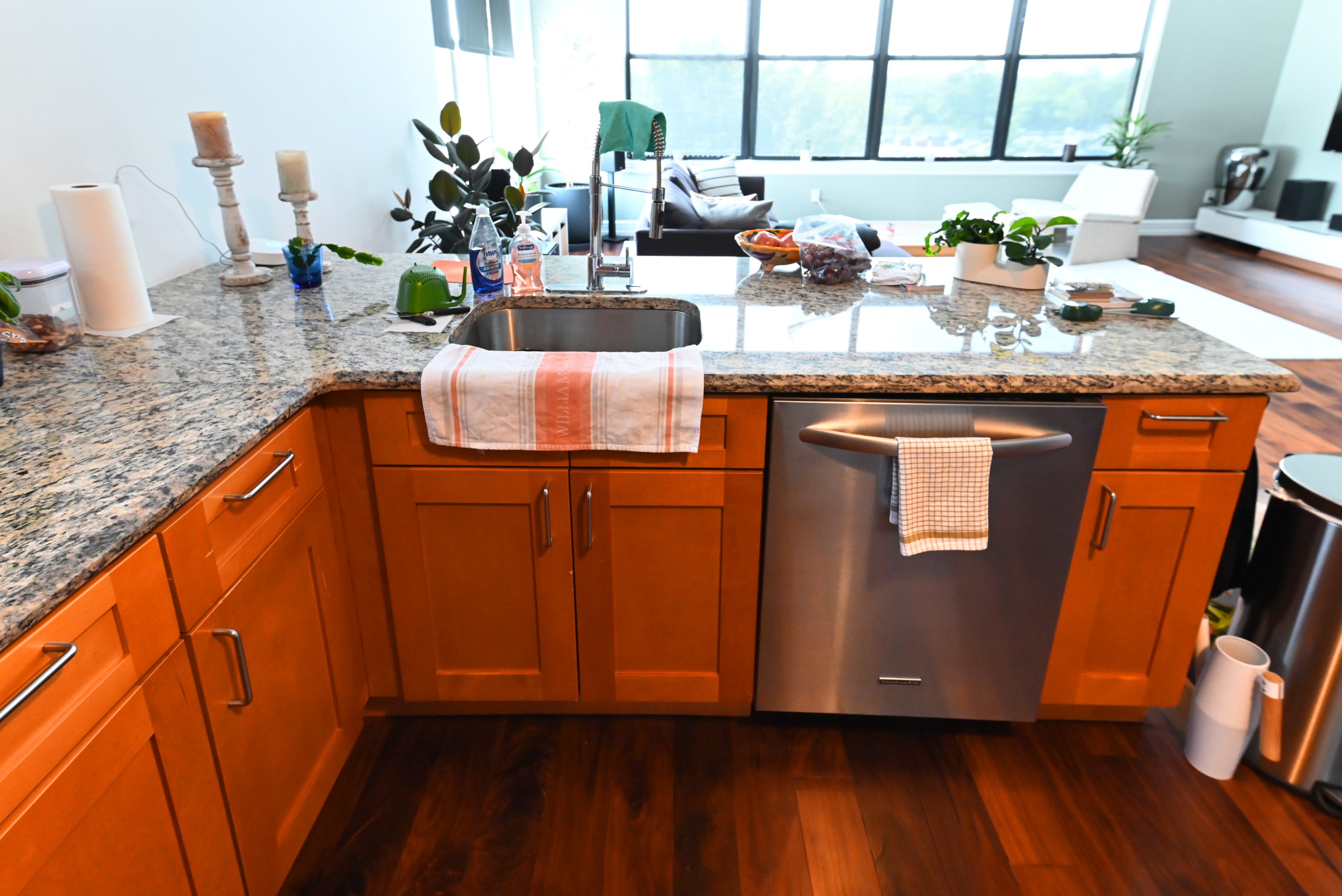 Forevermark Autumn Pumpkin Transitional Pre-Owned Kitchen