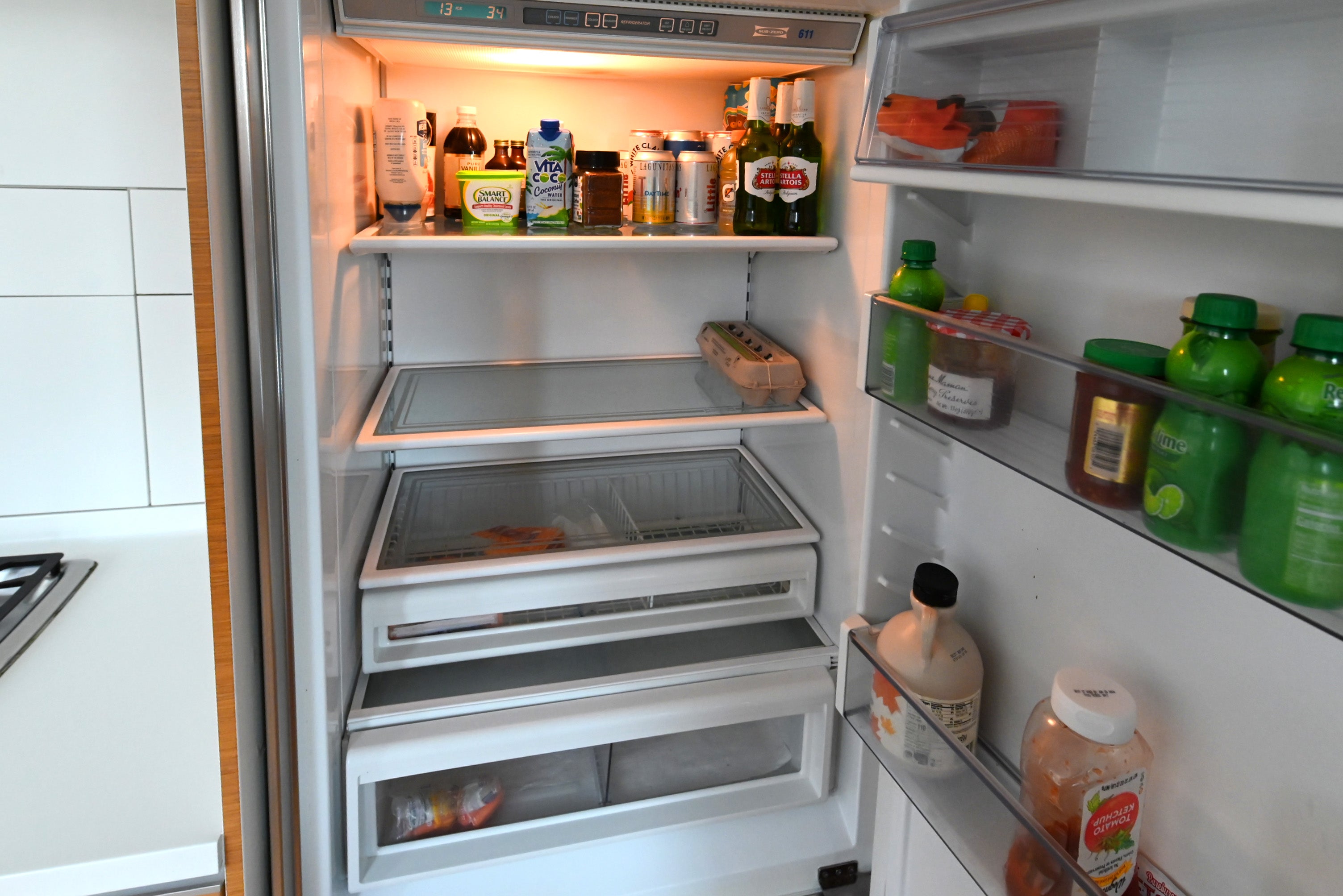 Schiffini Graham Cracker Pie Modern Pre-Owned Kitchen