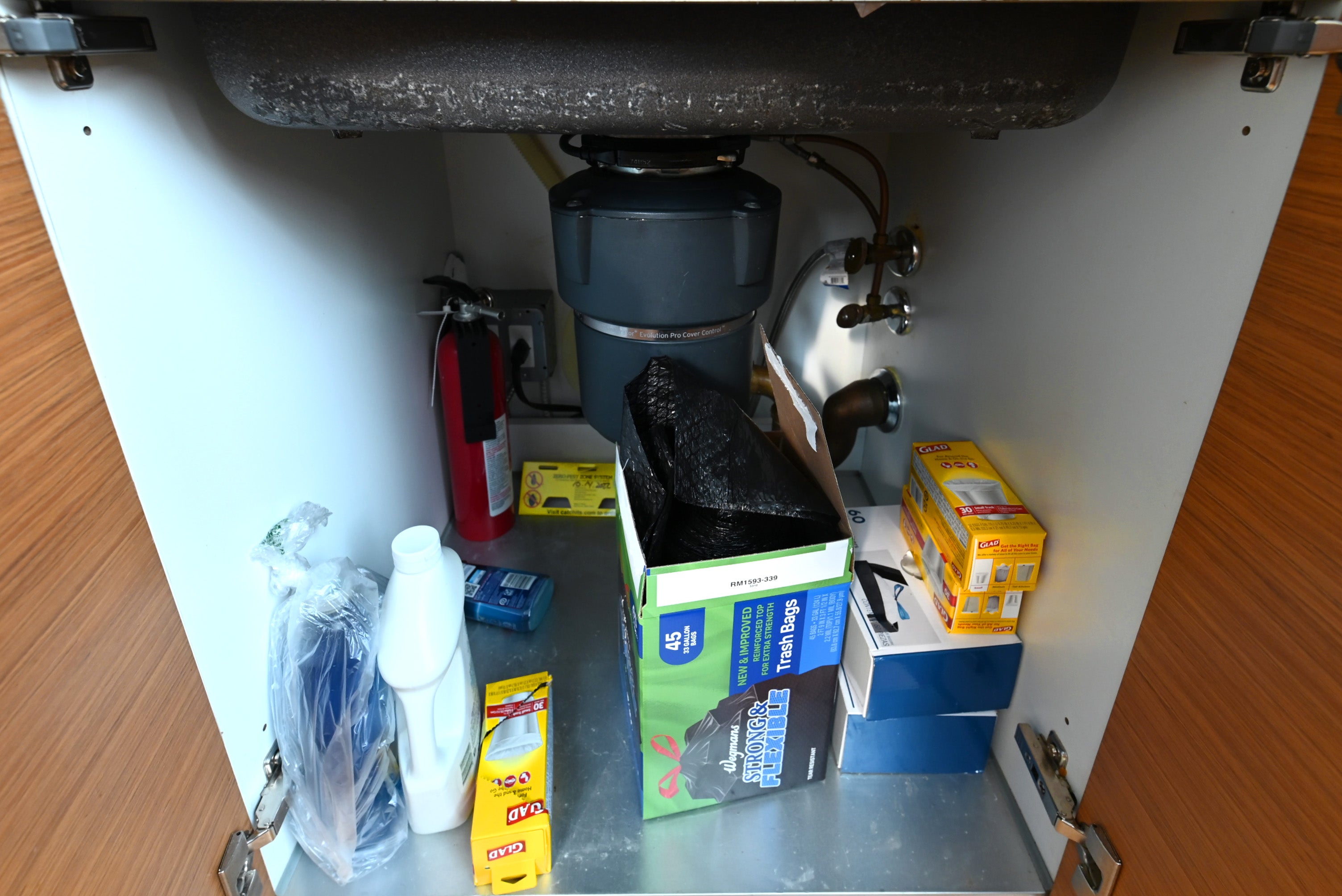 Schiffini Graham Cracker Pie Modern Pre-Owned Kitchen