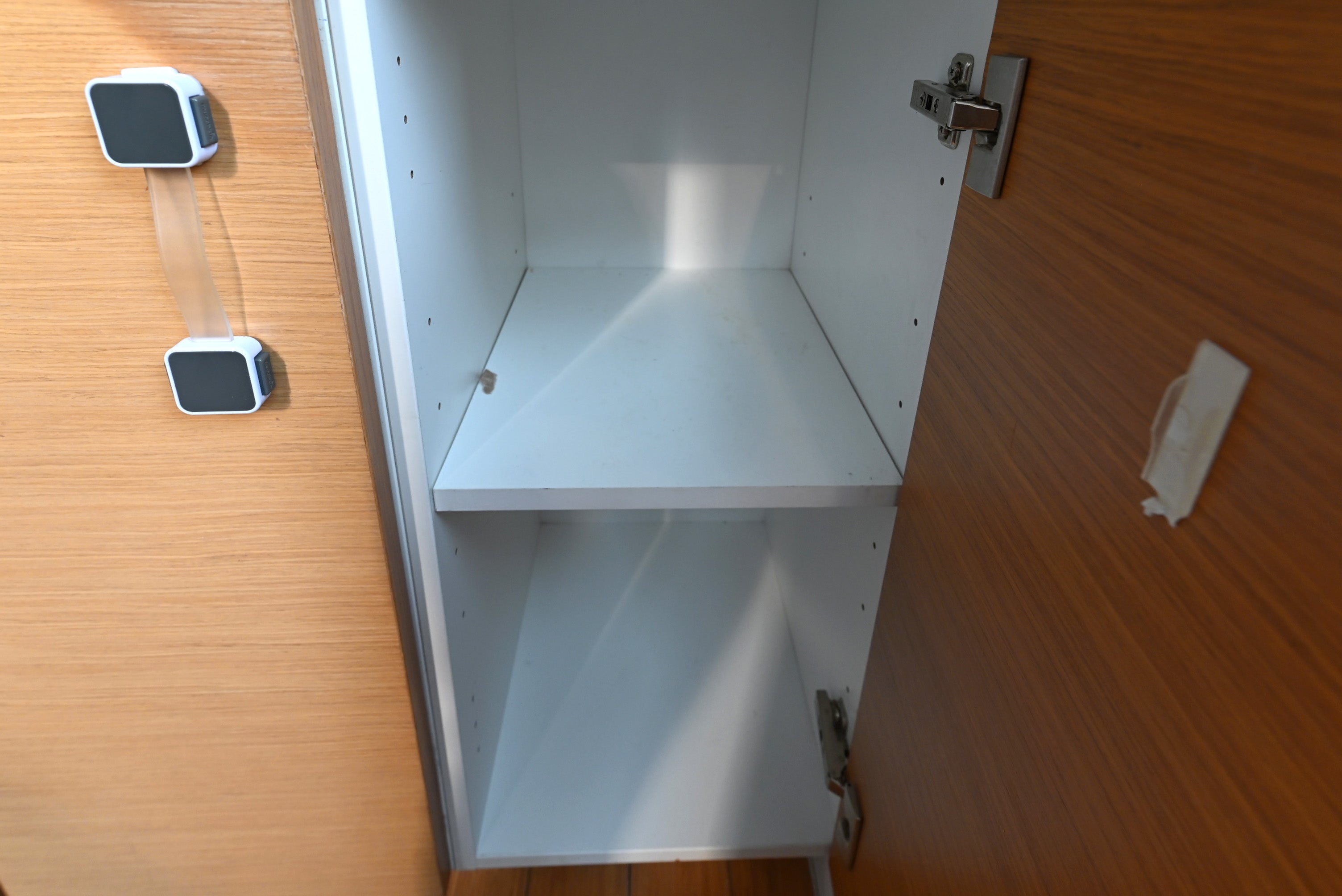 Schiffini Graham Cracker Pie Modern Pre-Owned Kitchen