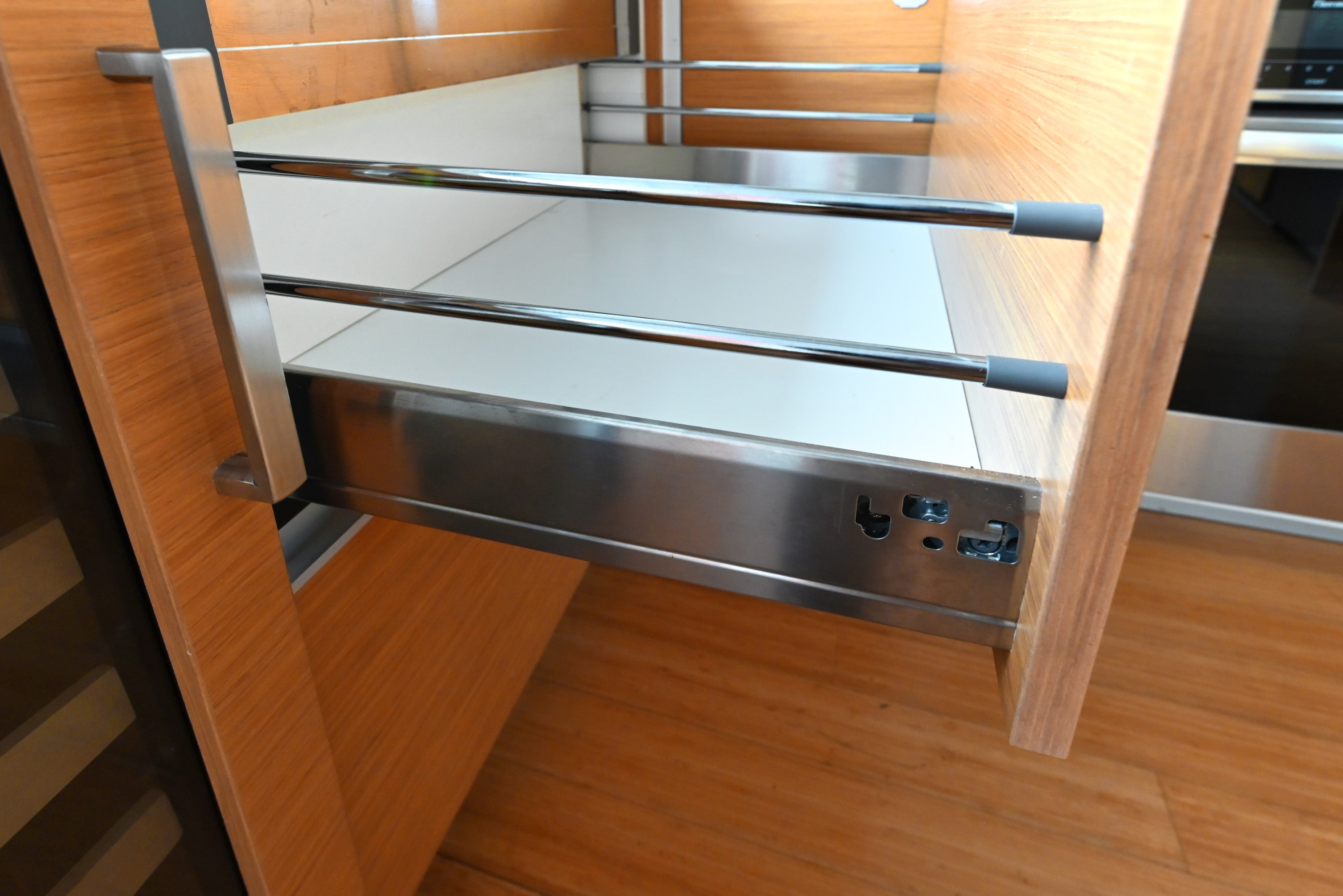 Schiffini Graham Cracker Pie Modern Pre-Owned Kitchen