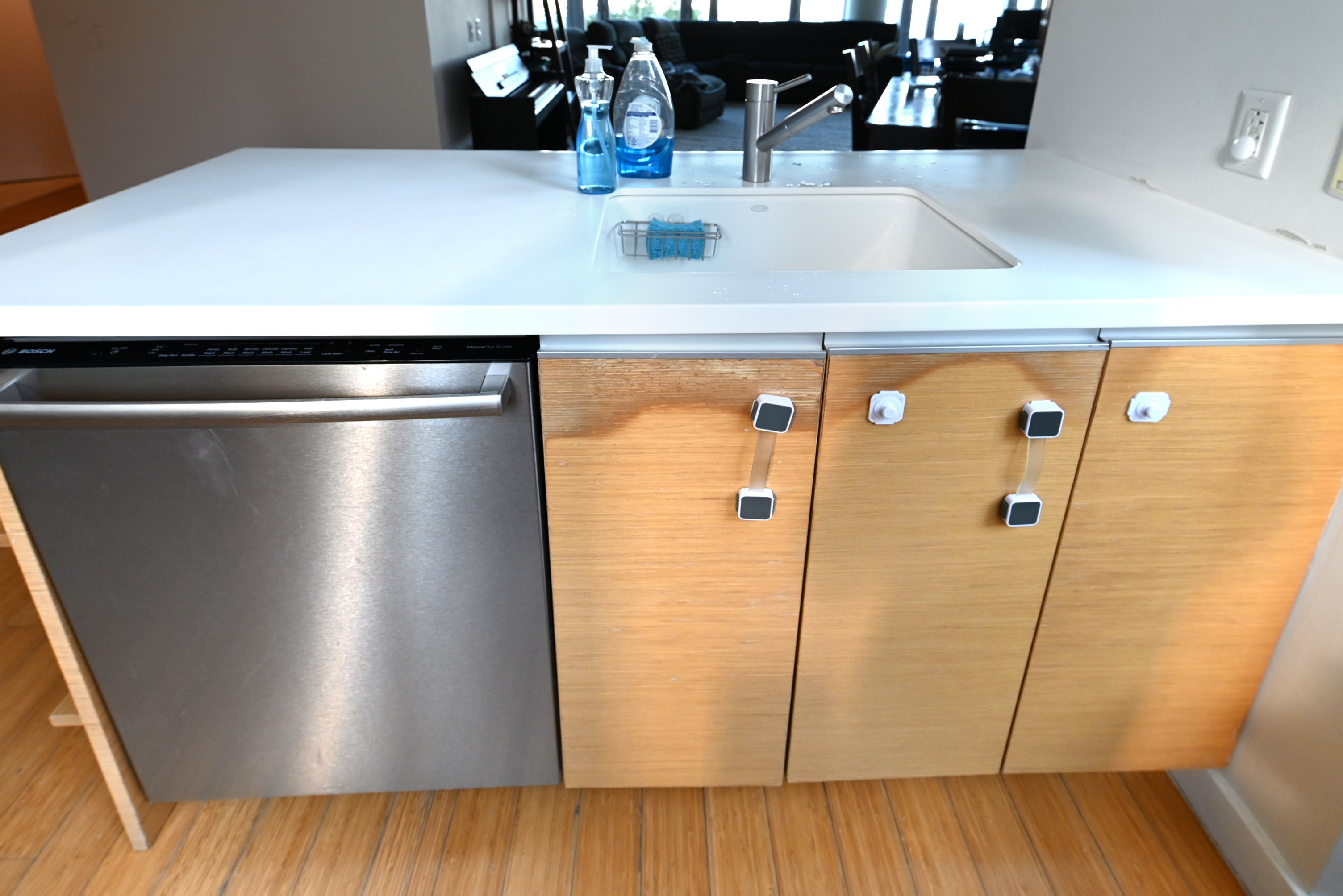 Schiffini Graham Cracker Pie Modern Pre-Owned Kitchen