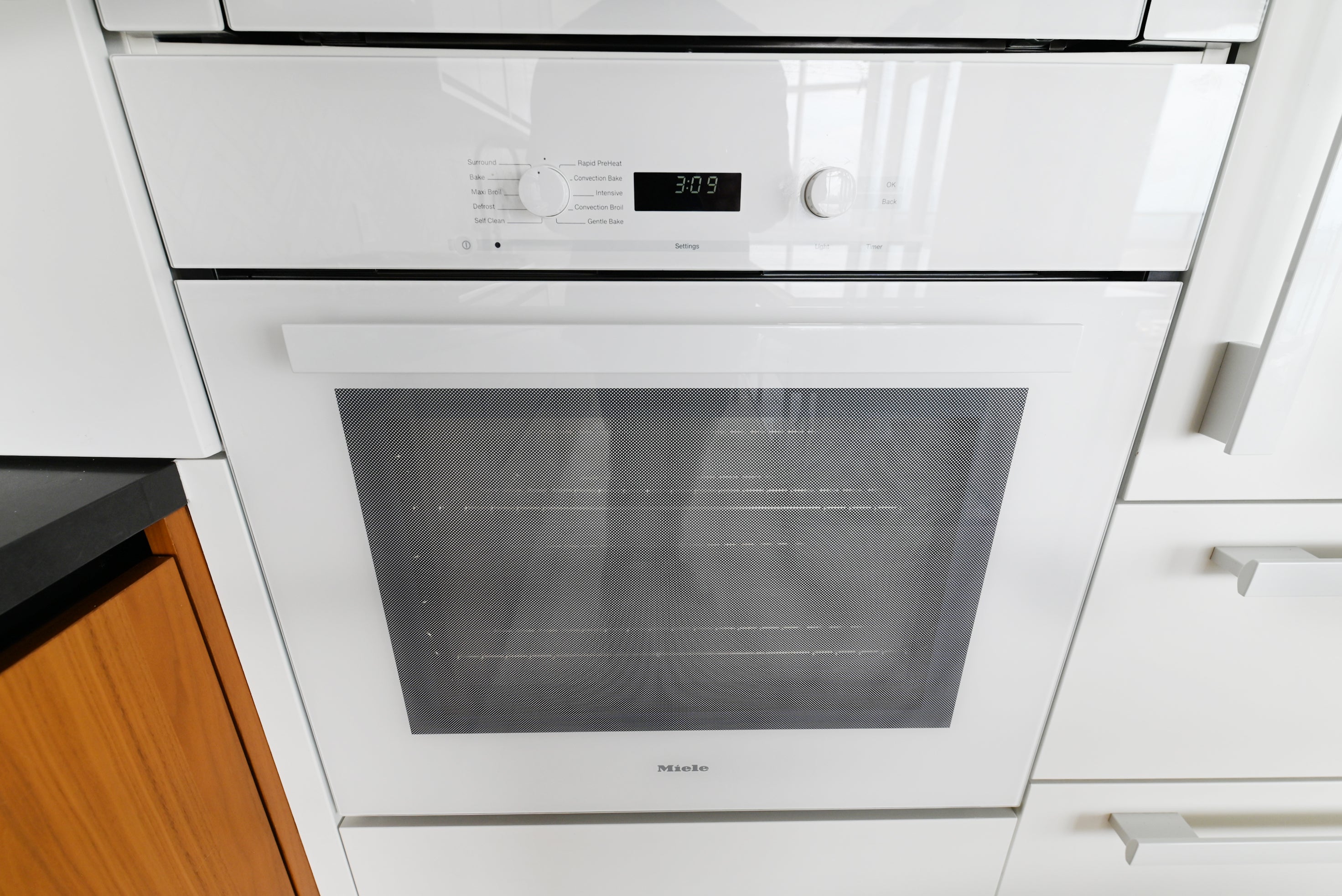 Scavolini Skyrise Modern Pre-Owned Kitchen