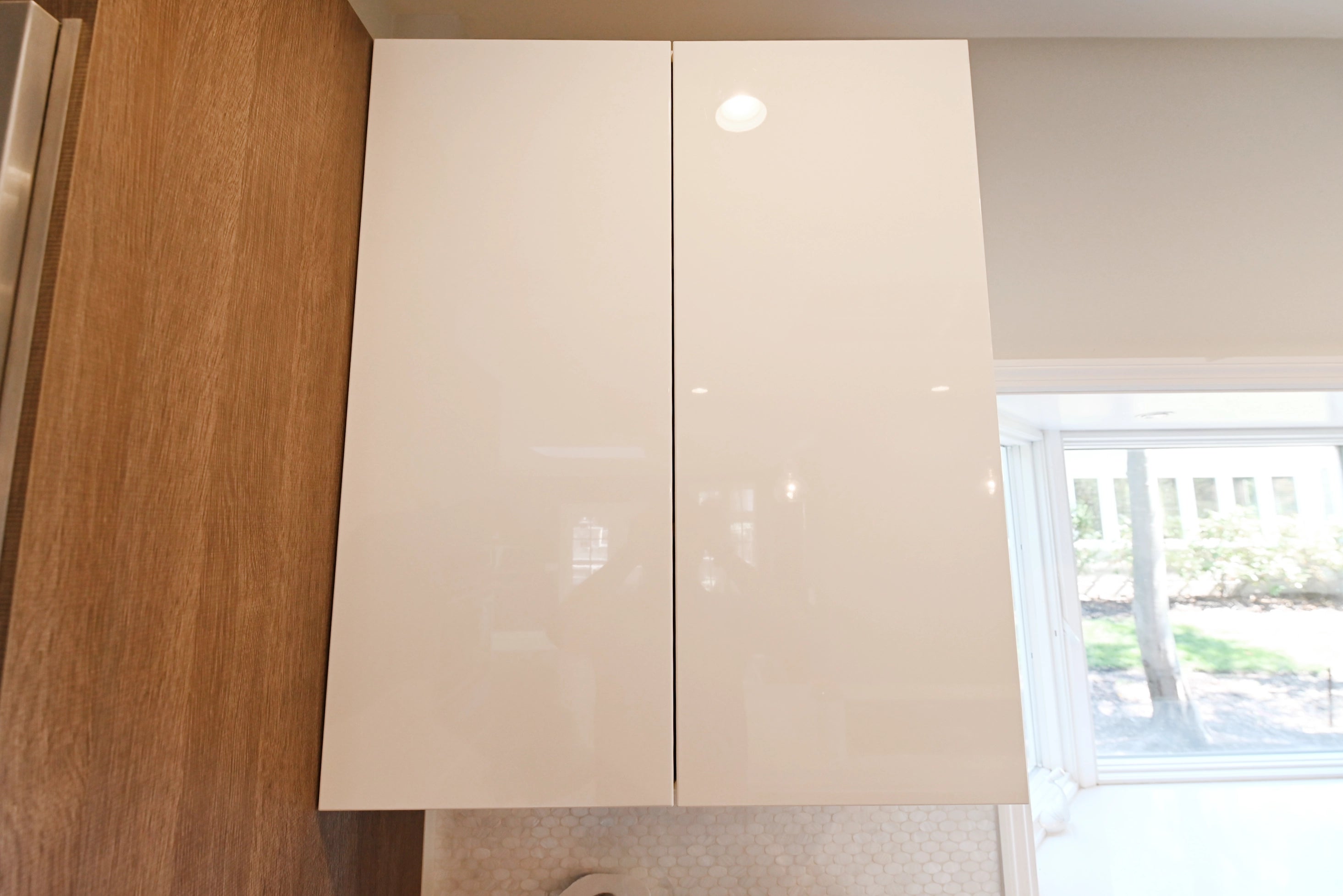 Pedini Luxurious Hot Chocolate Modern Pre-Owned Kitchen