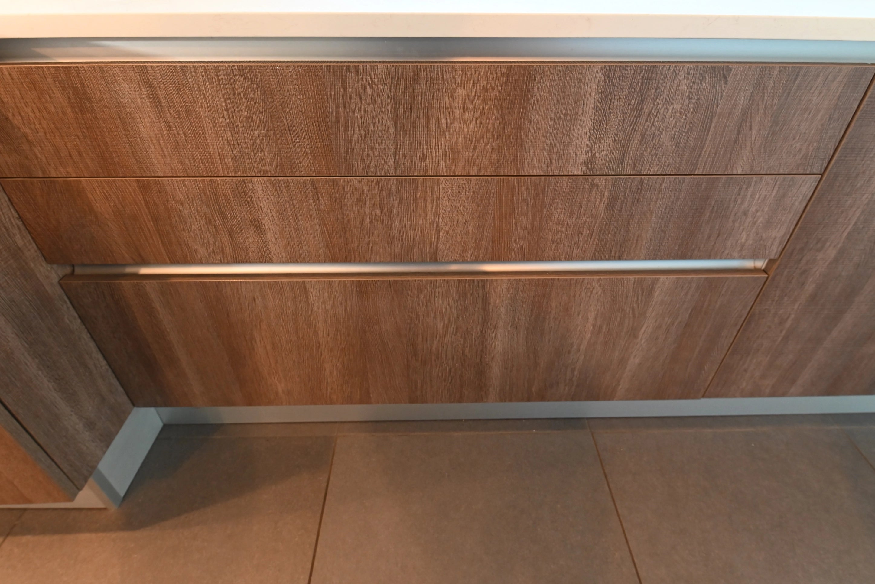 Pedini Luxurious Hot Chocolate Modern Pre-Owned Kitchen