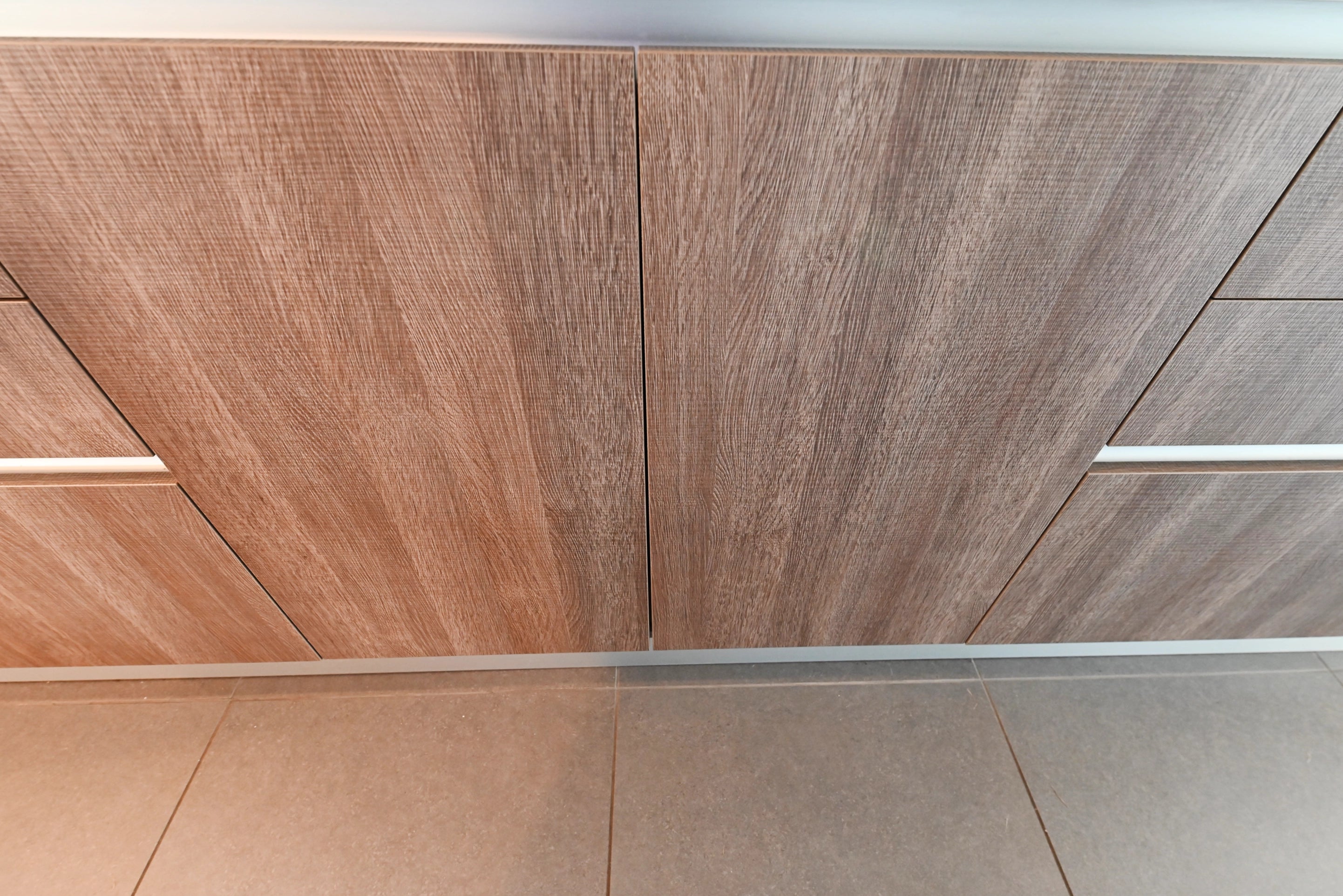 Pedini Luxurious Hot Chocolate Modern Pre-Owned Kitchen