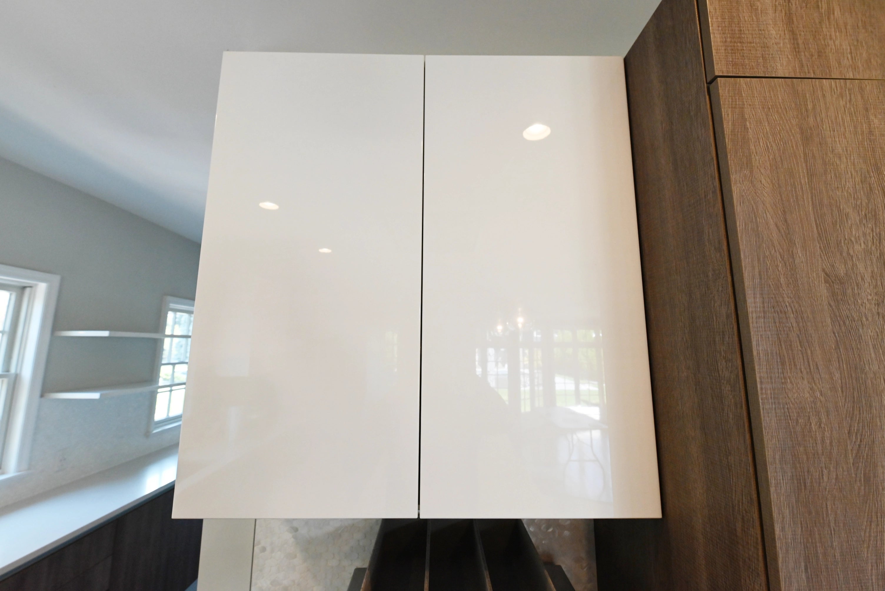 Pedini Luxurious Hot Chocolate Modern Pre-Owned Kitchen