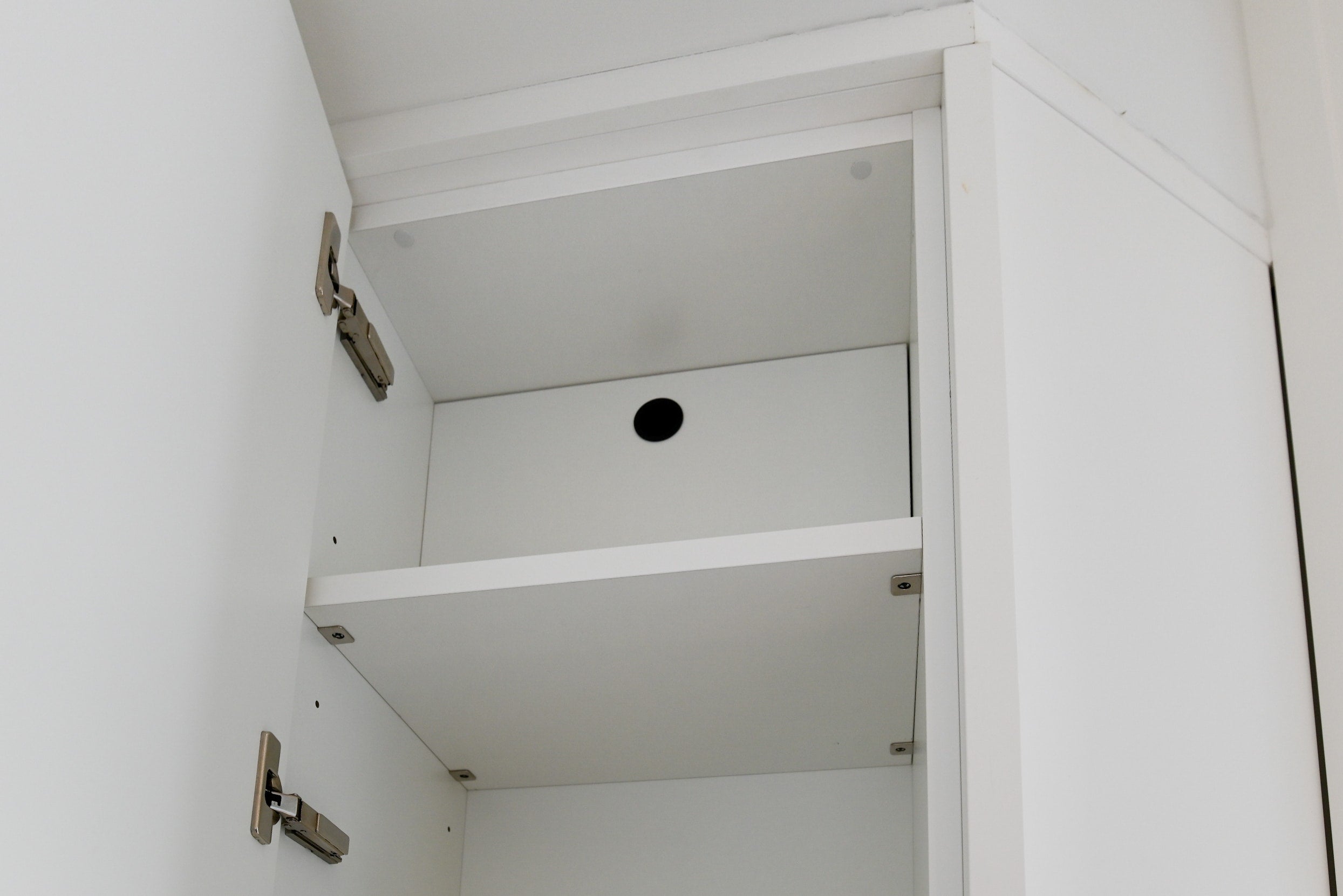 Molteni & C Dada Luxurious Winter Frost Traditional Pre-Owned Kitchen