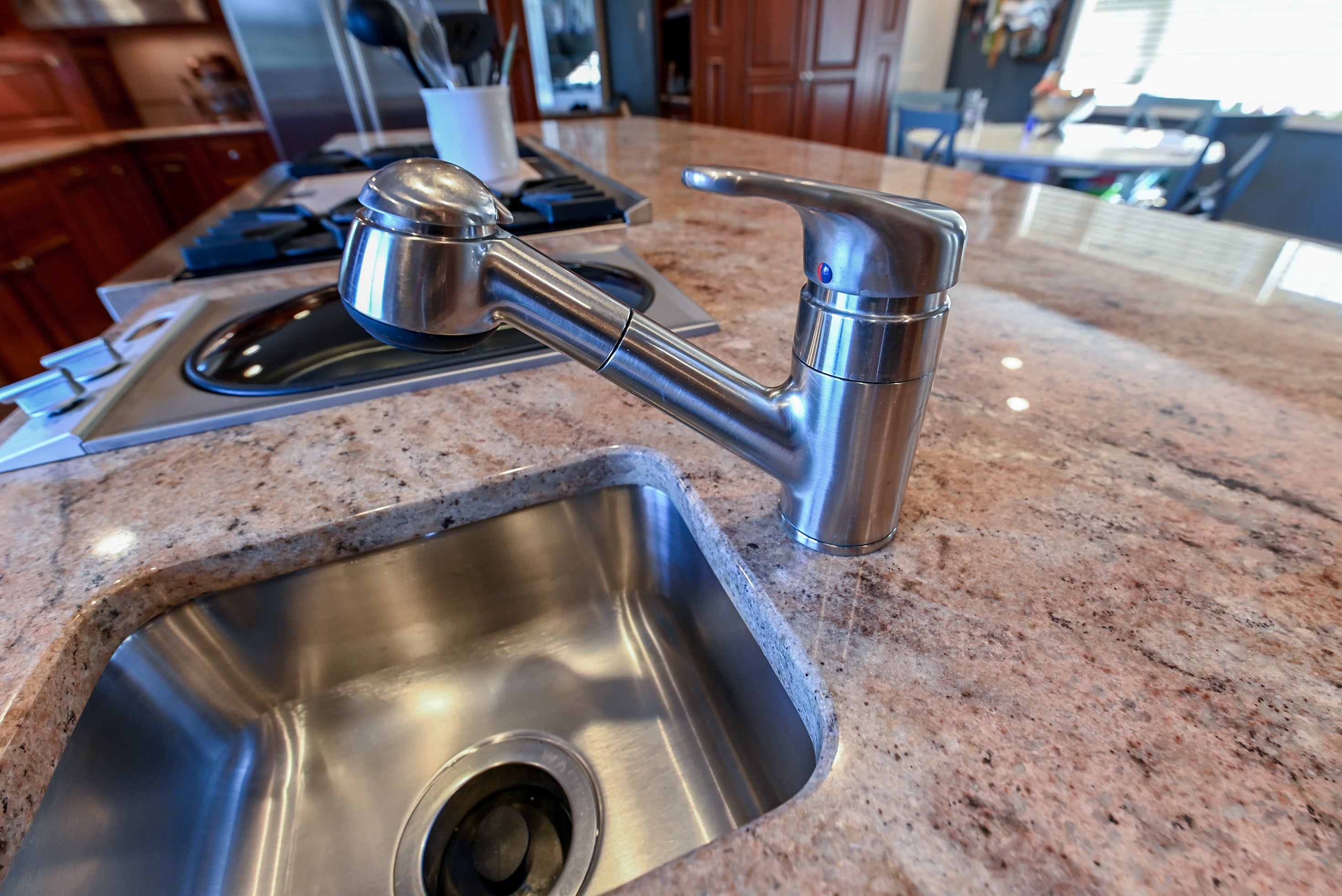 Crystal Cabinetry Terracotta Sunset Traditional Pre-Owned Kitchen W/ Wet Bar