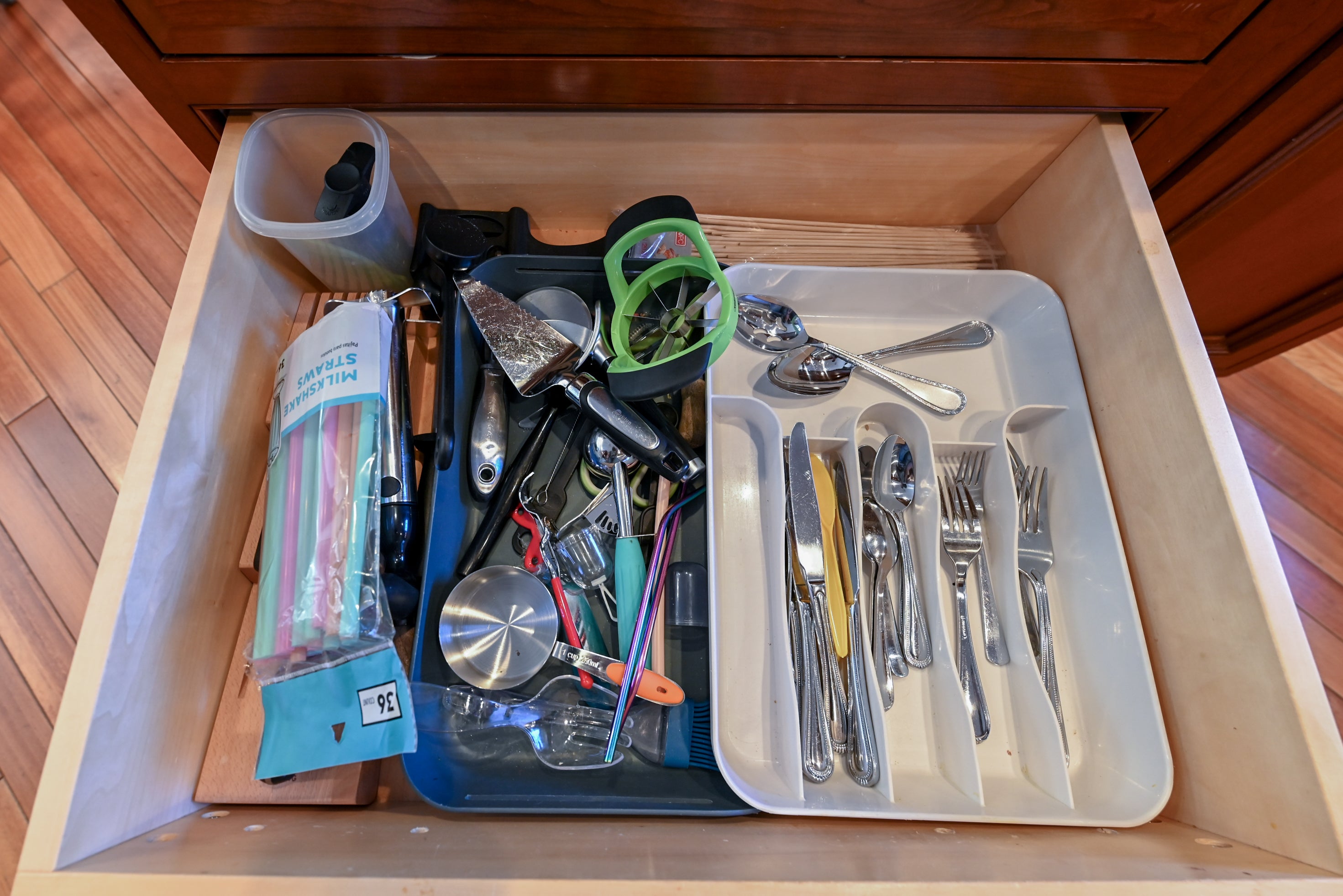 Crystal Cabinetry Terracotta Sunset Traditional Pre-Owned Kitchen W/ Wet Bar