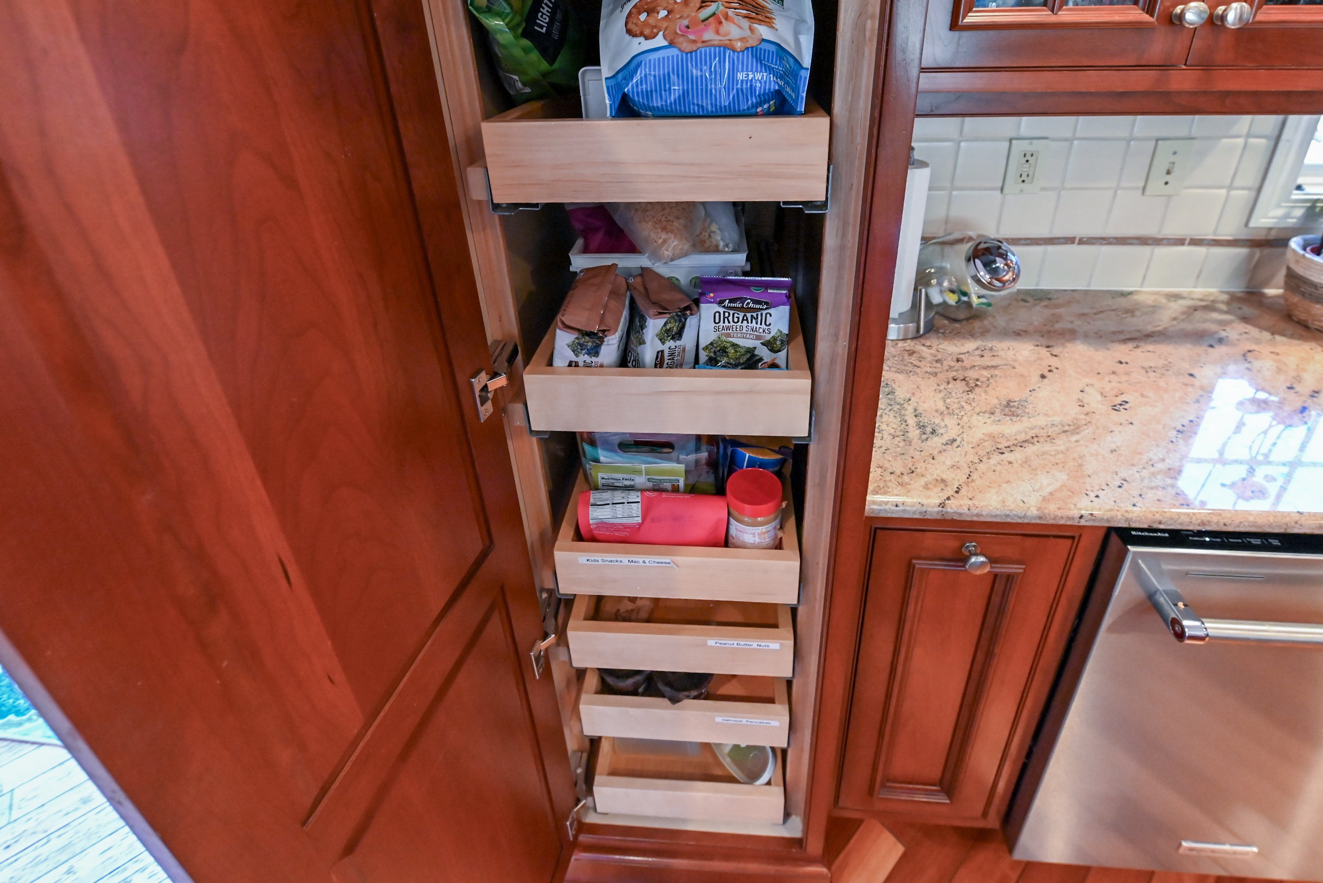 Crystal Cabinetry Terracotta Sunset Traditional Pre-Owned Kitchen W/ Wet Bar