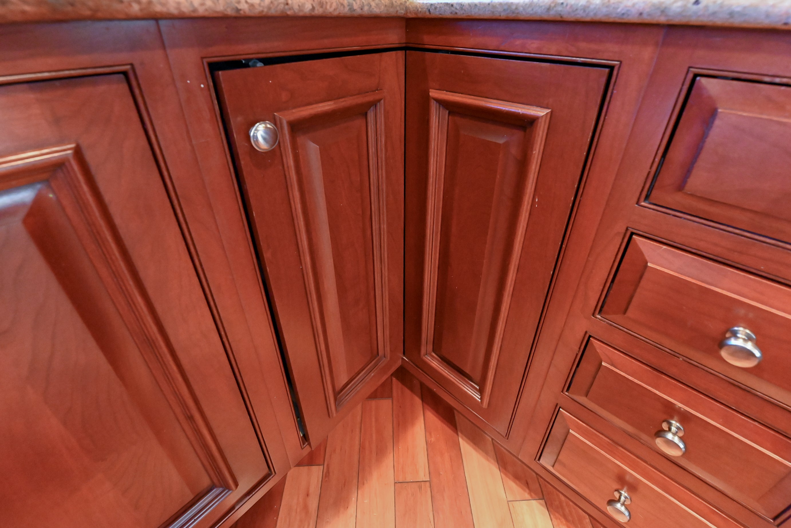 Crystal Cabinetry Terracotta Sunset Traditional Pre-Owned Kitchen W/ Wet Bar