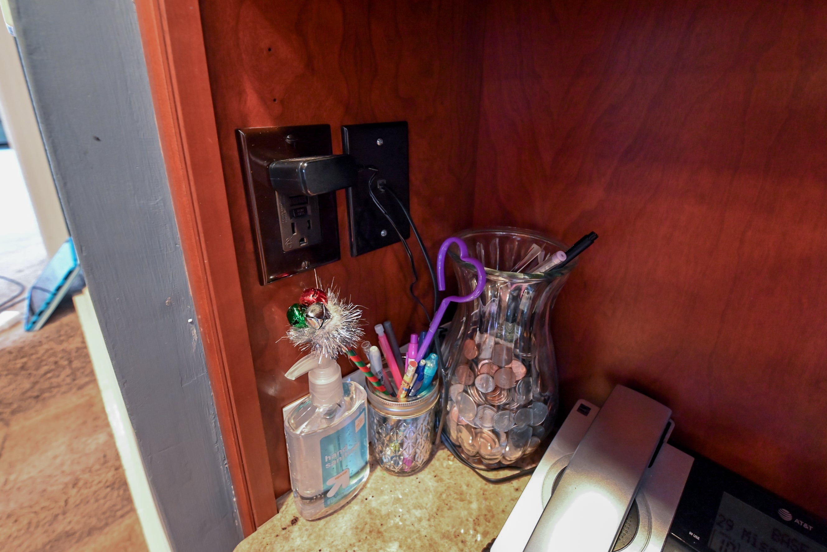 Crystal Cabinetry Terracotta Sunset Traditional Pre-Owned Kitchen W/ Wet Bar