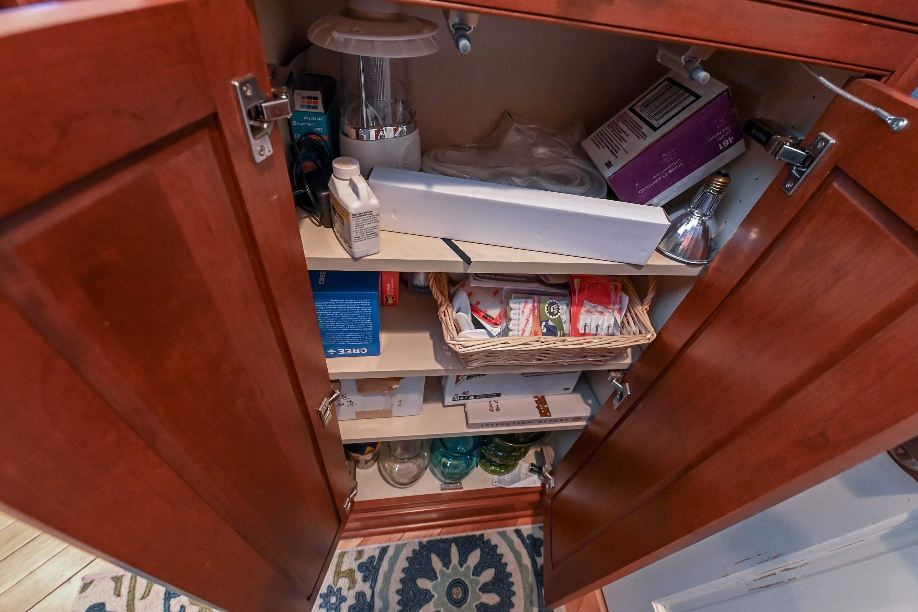 Crystal Cabinetry Terracotta Sunset Traditional Pre-Owned Kitchen W/ Wet Bar