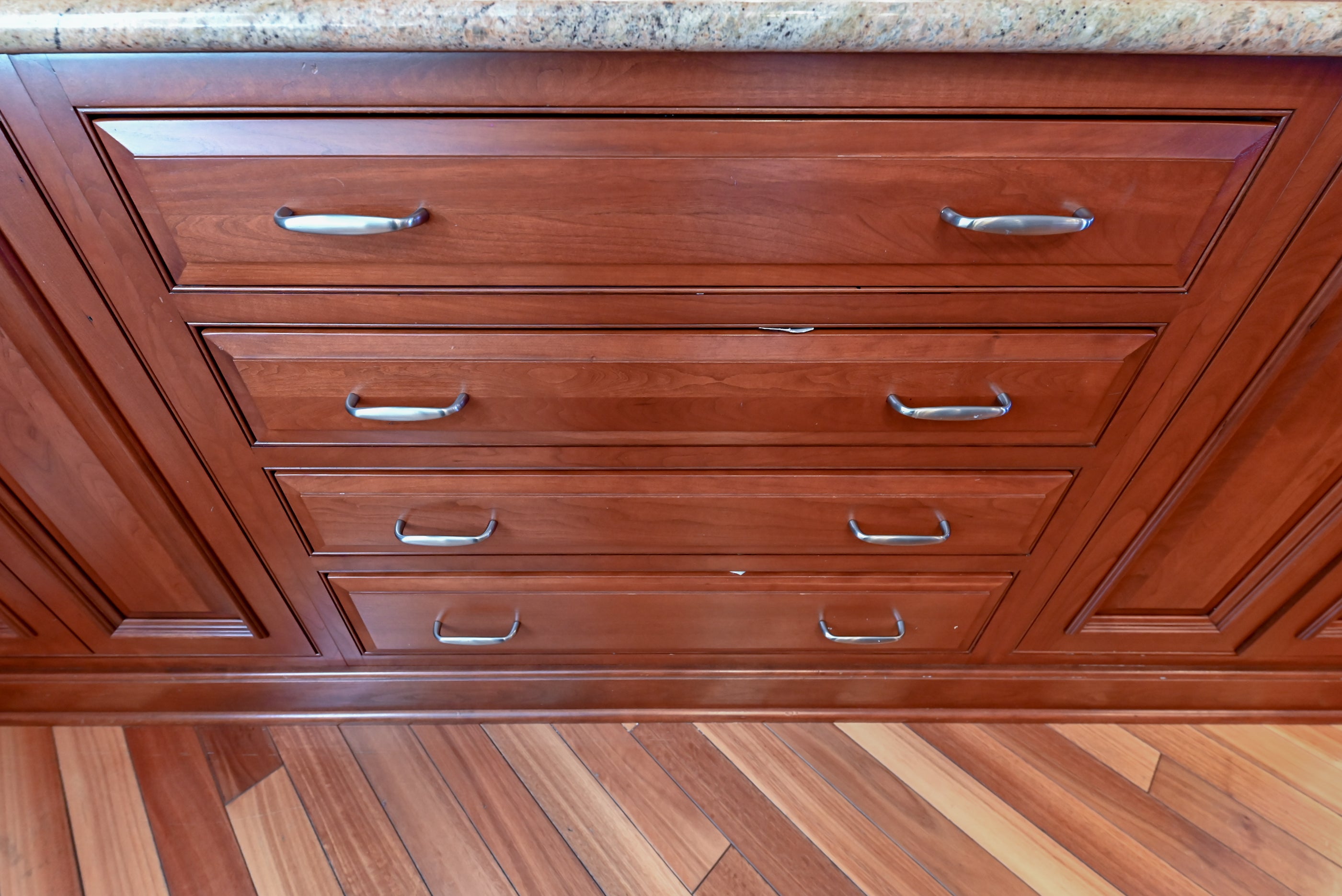 Crystal Cabinetry Terracotta Sunset Traditional Pre-Owned Kitchen W/ Wet Bar