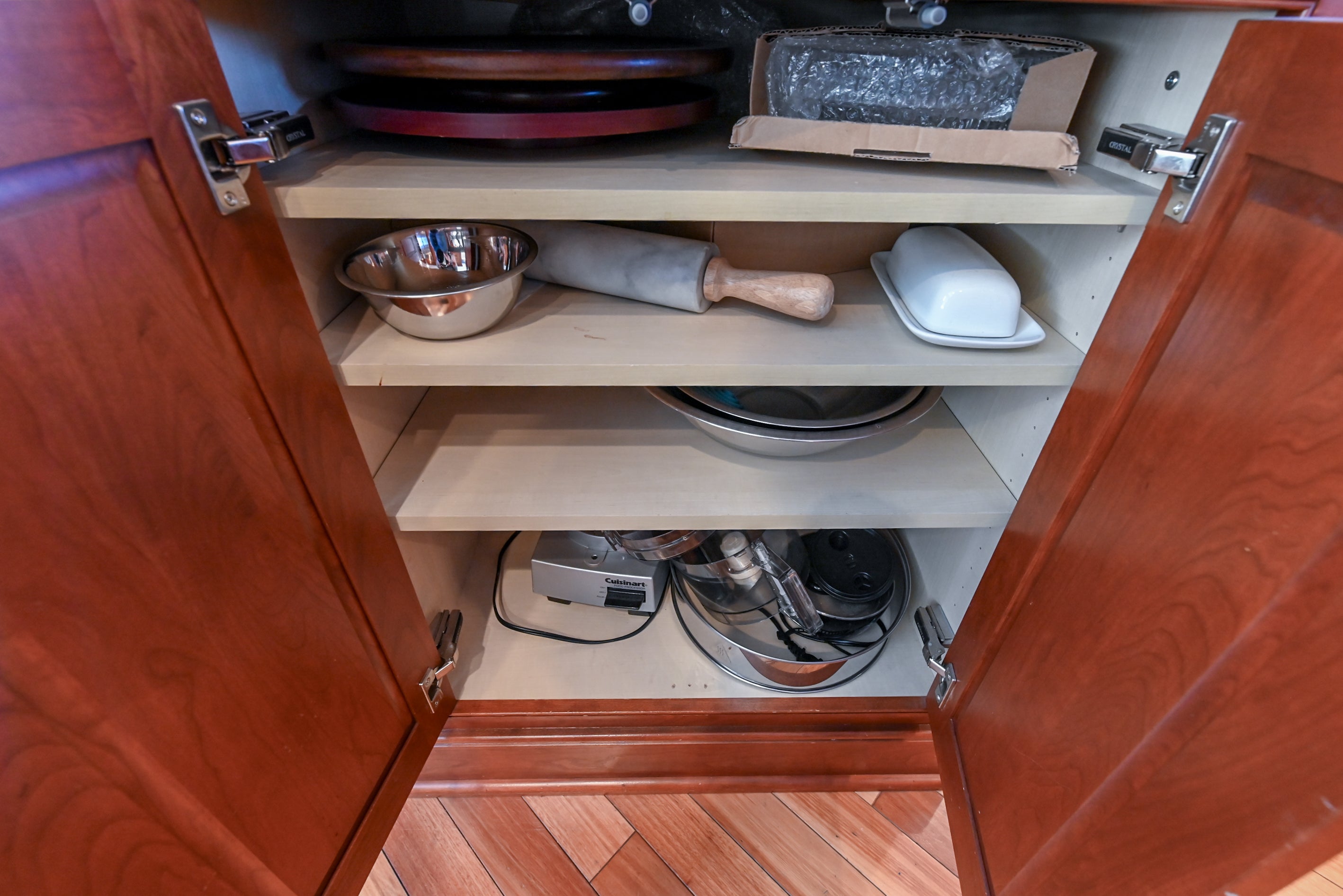 Crystal Cabinetry Terracotta Sunset Traditional Pre-Owned Kitchen W/ Wet Bar