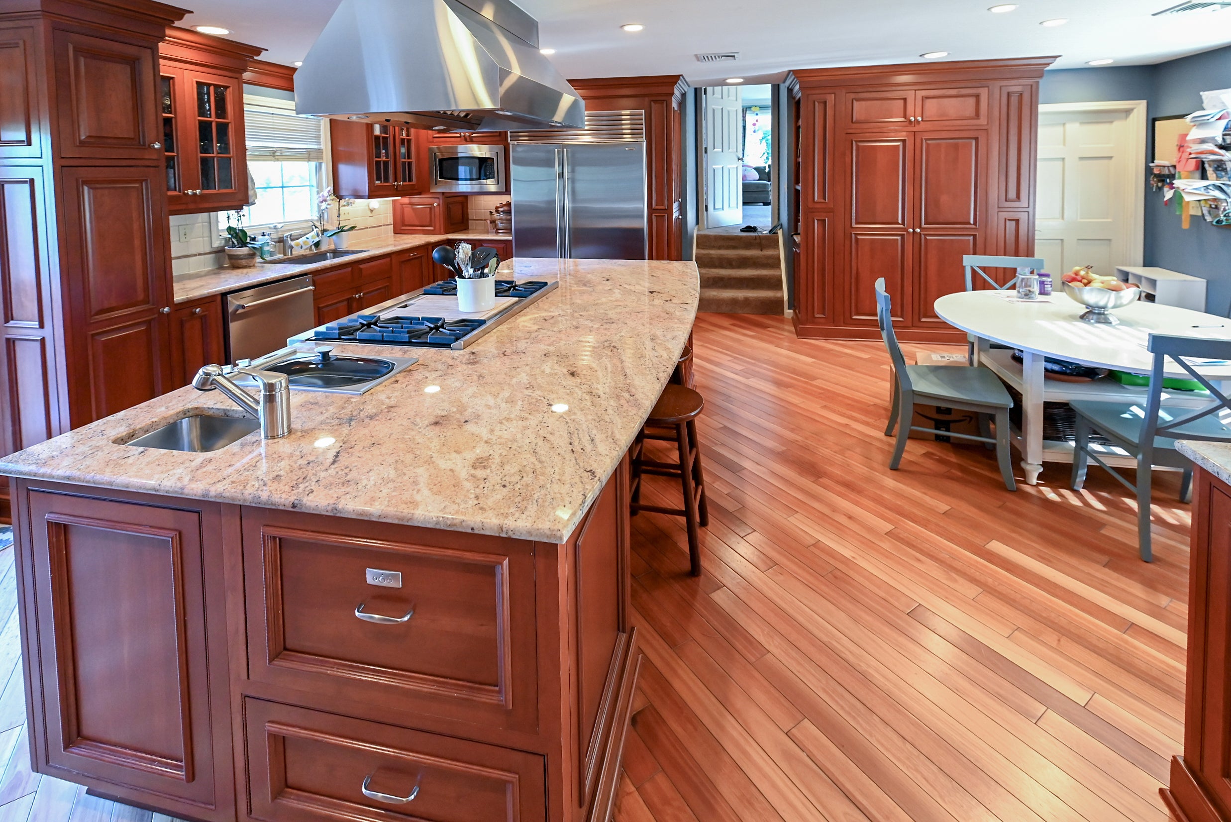 Crystal Cabinetry Terracotta Sunset Traditional Pre-Owned Kitchen W/ Wet Bar